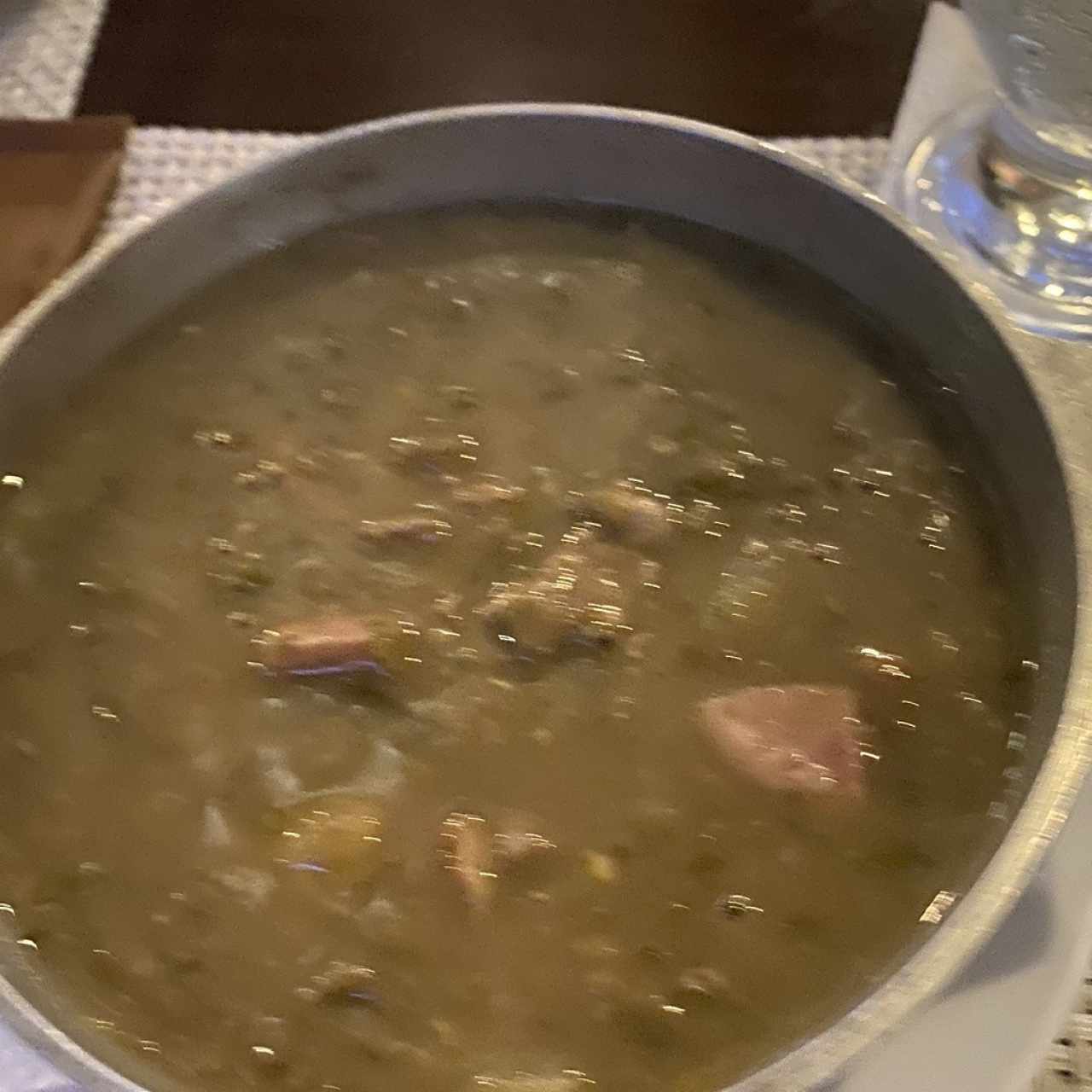 SOPA DE LENTEJA CON CARNE