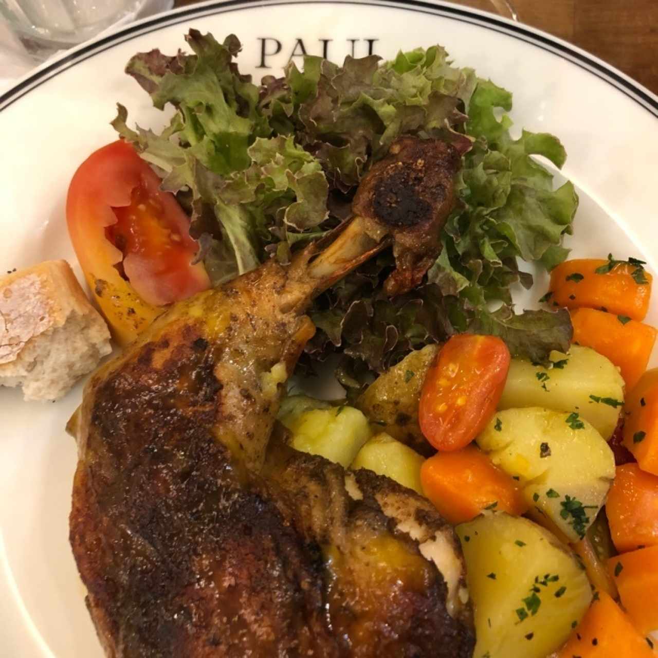 Pollo a las Finas Hierbas