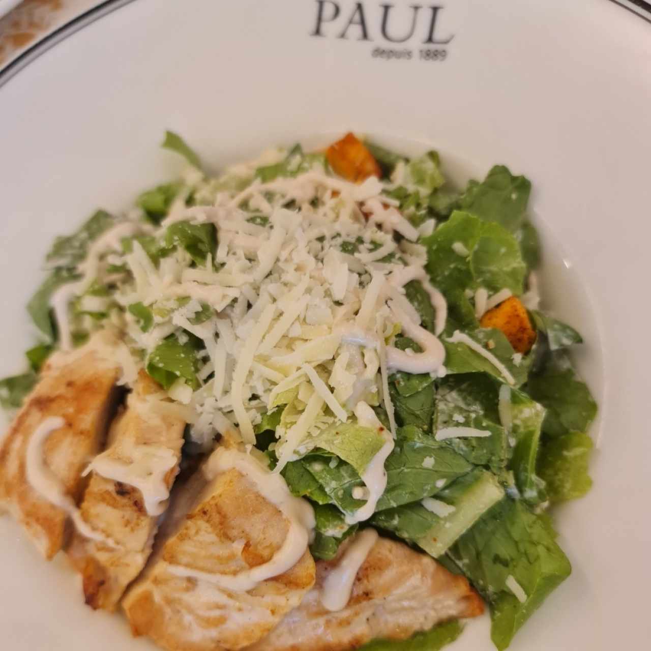 ensalada Cesar con pollo