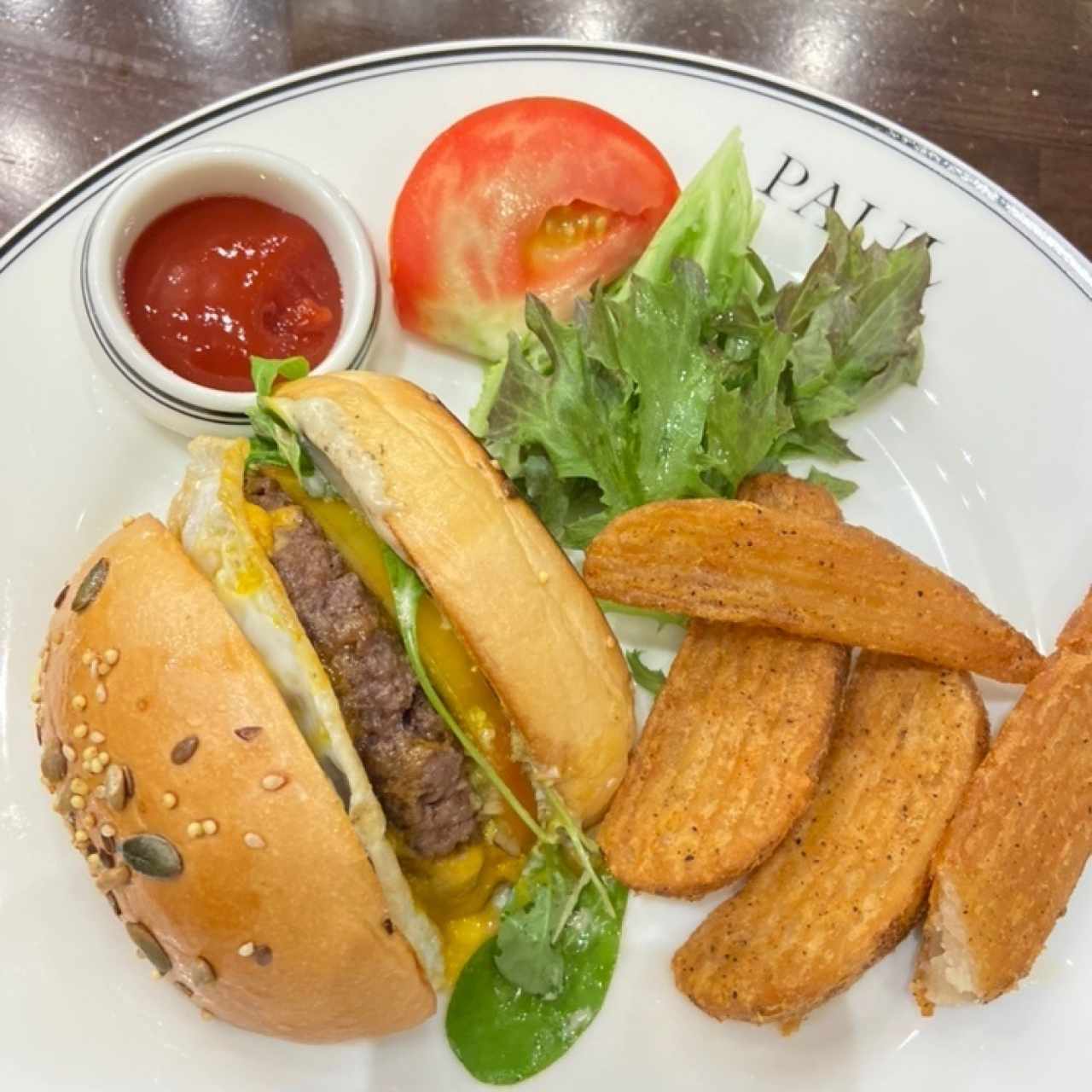 hamburguesa con huevo 