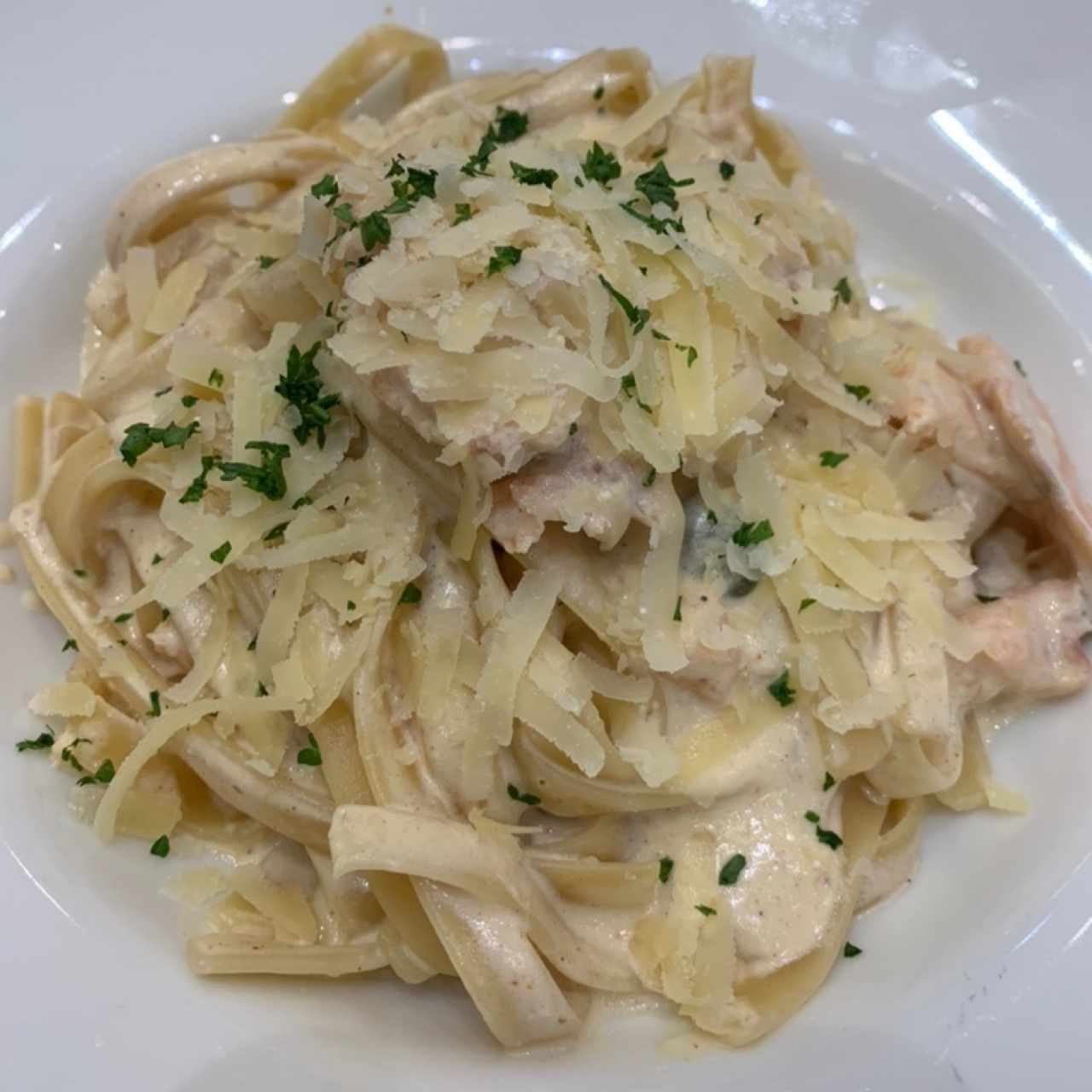 Fetuccini con salmón