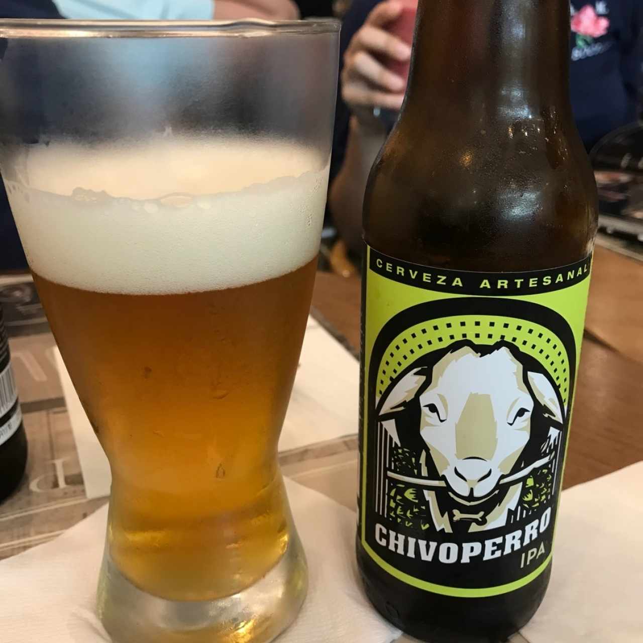 cerveza artesanal chivoperro muy buena