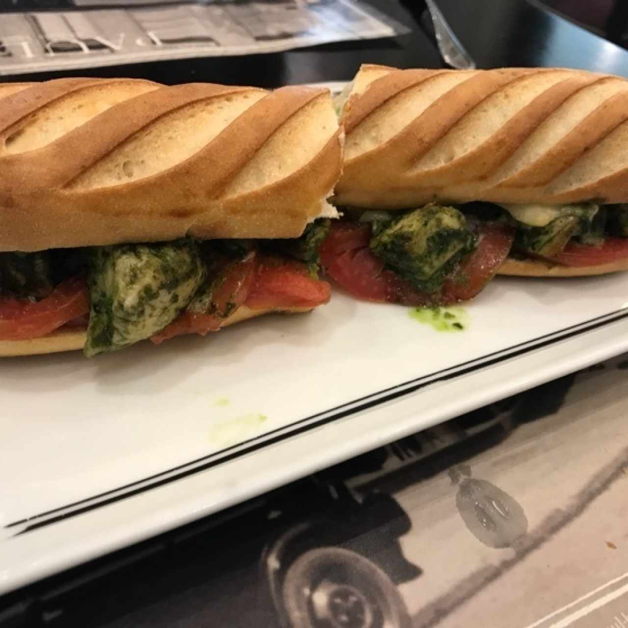 Panini de Pollo y Pesto