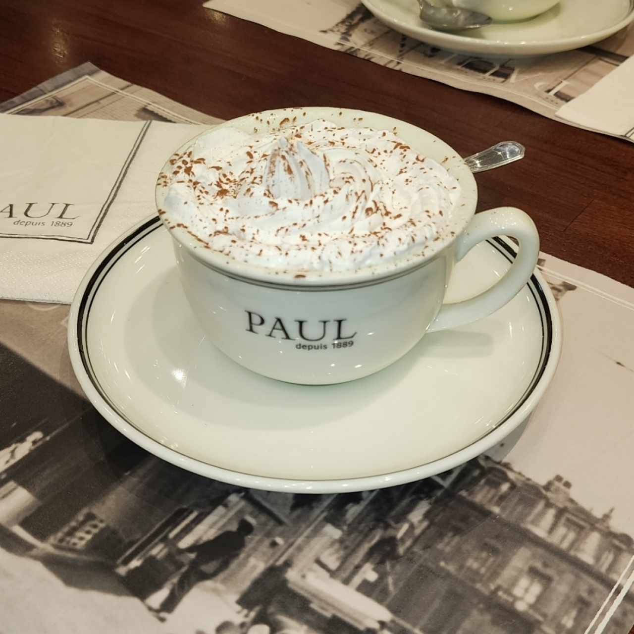 chocolate con crema