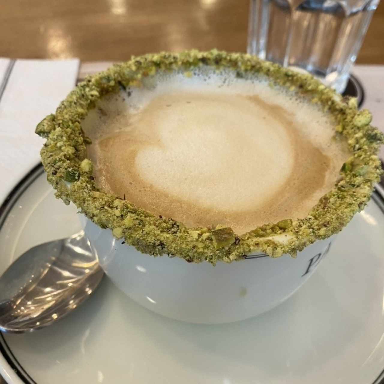 Cappucino con pistachio