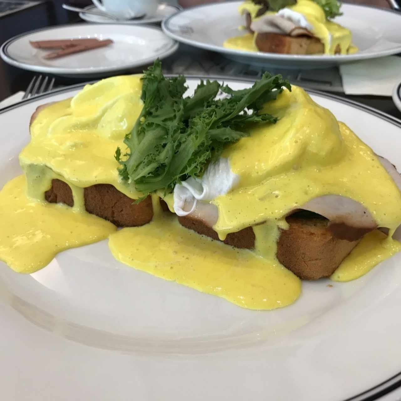 Huevos Benedictinos 