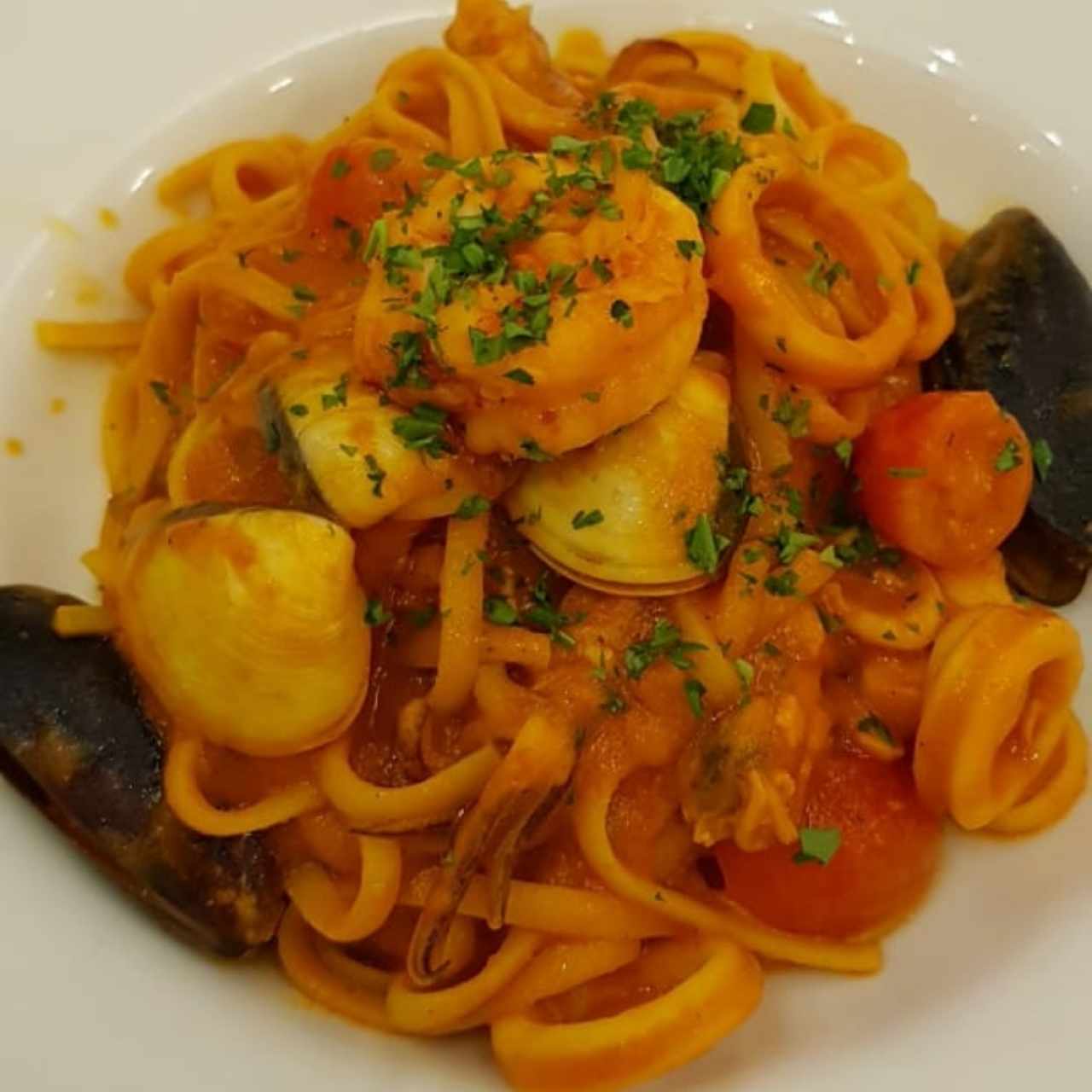 Linguini con frutos del Mare