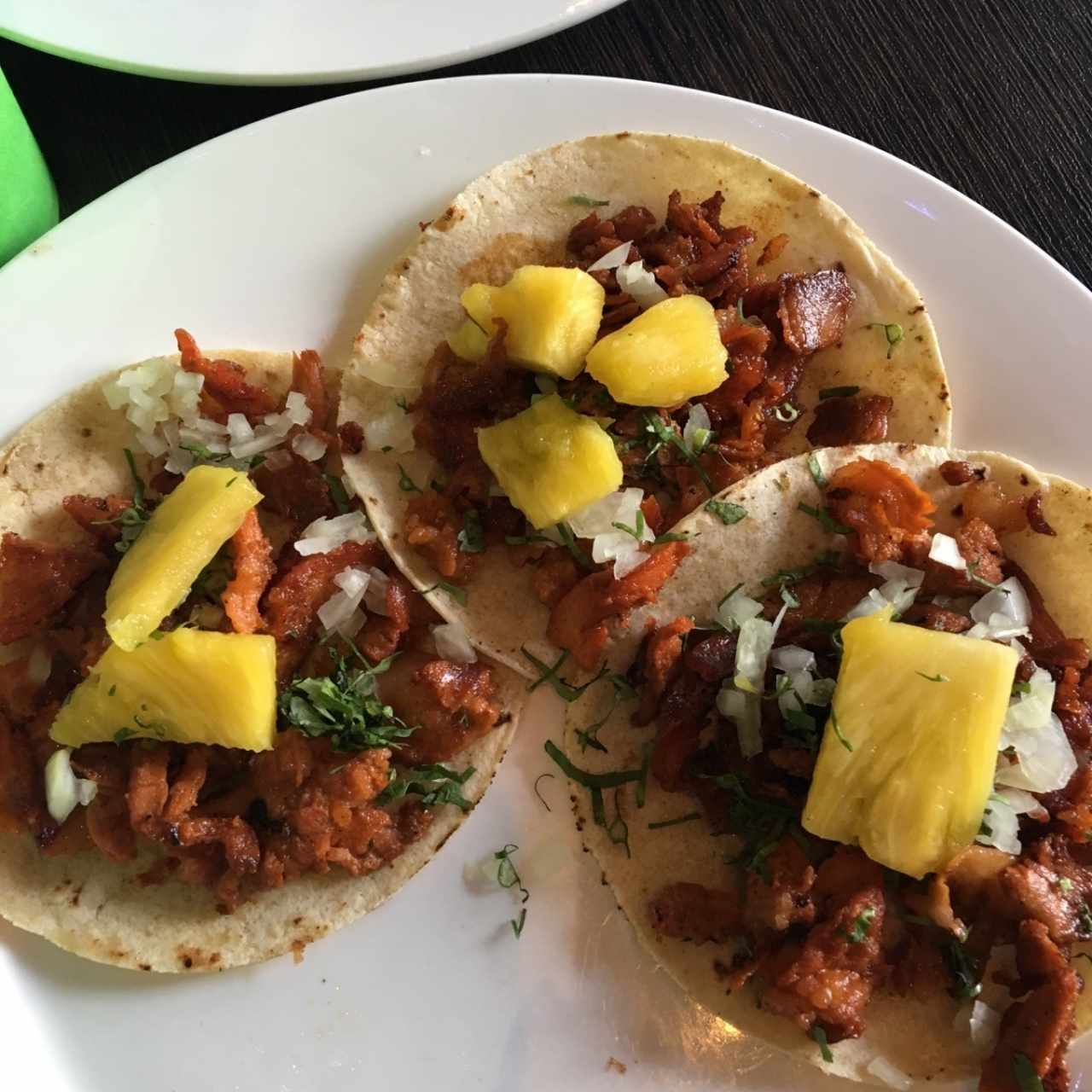 tacos al pastor 