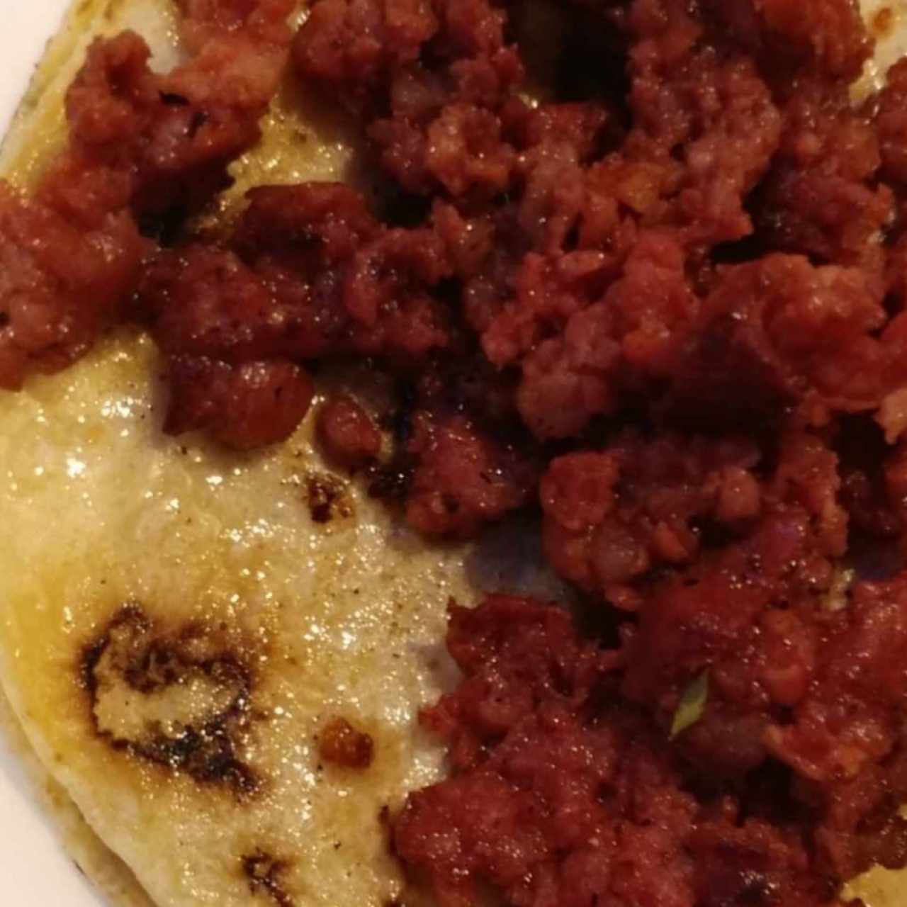 taco de chorizo