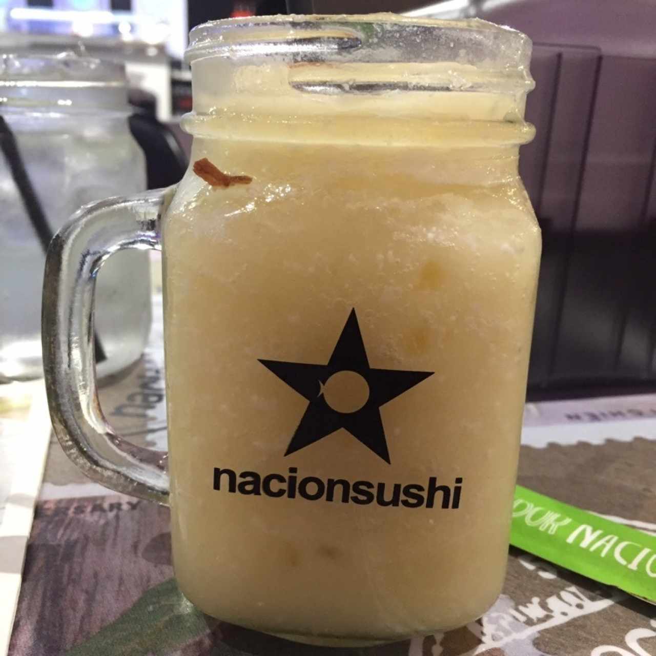 Limonada de piña con coco