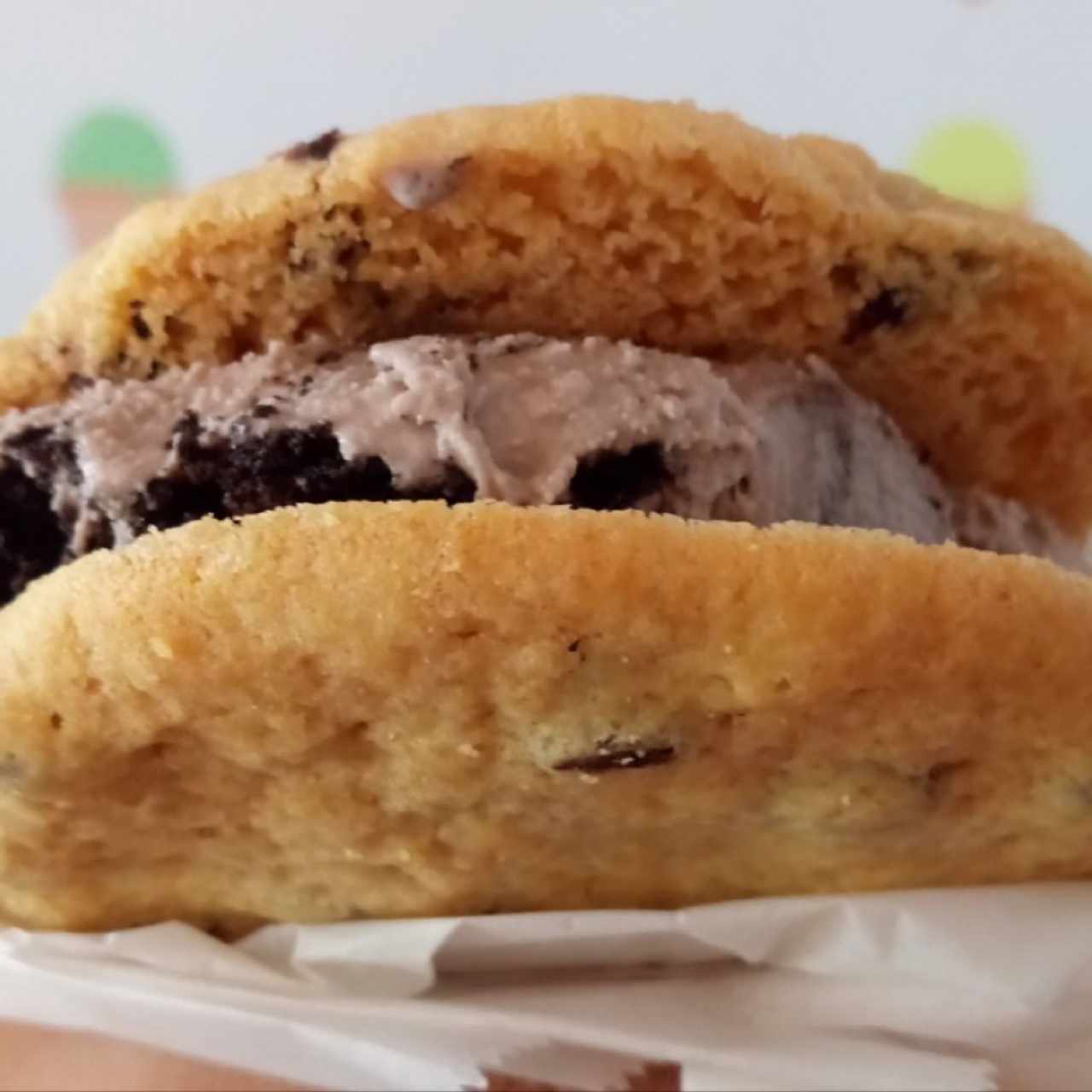 Galleta con helado oreo