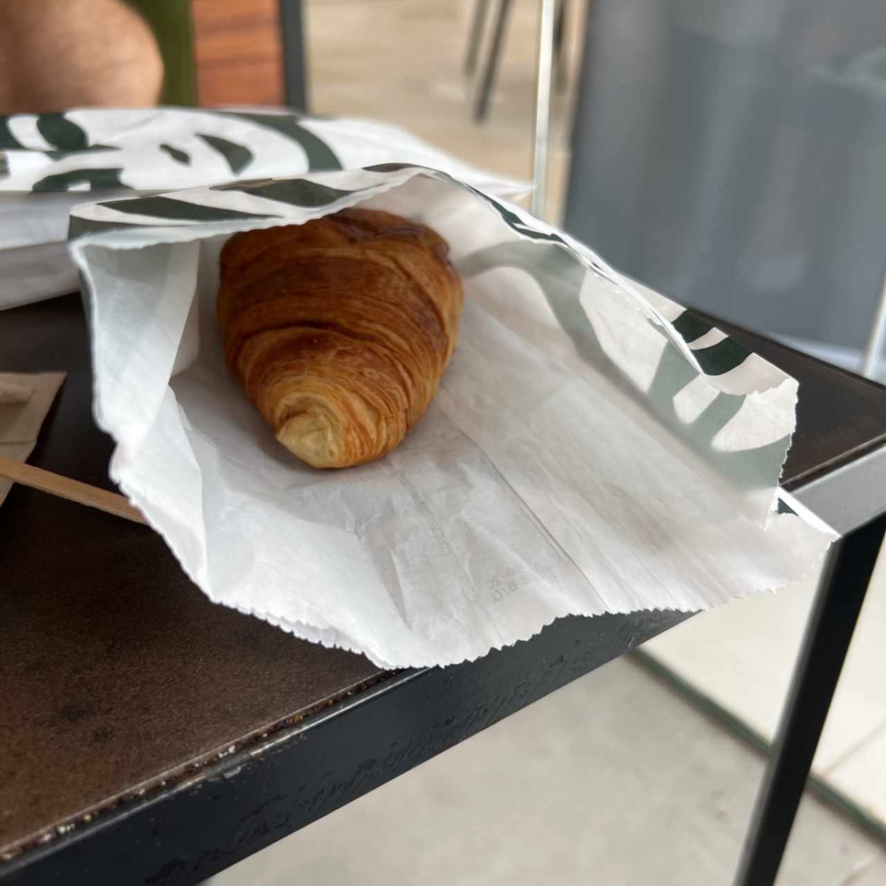 Duo Starbucks - Duo Butter Croissant