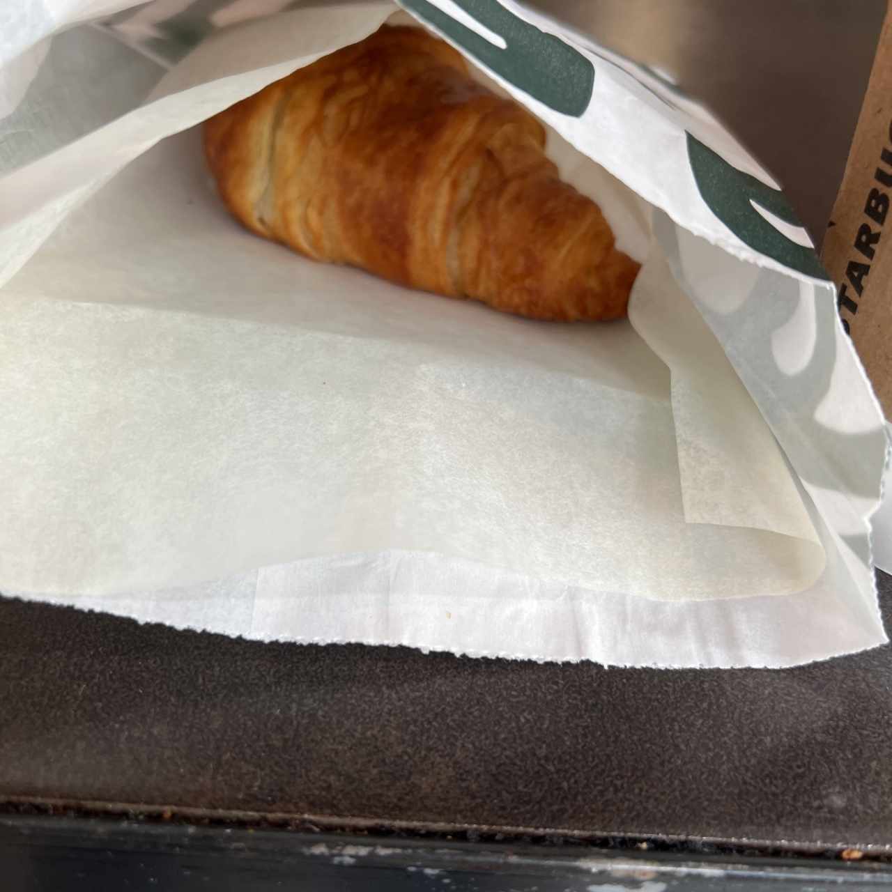 Duo Starbucks - Duo Butter Croissant