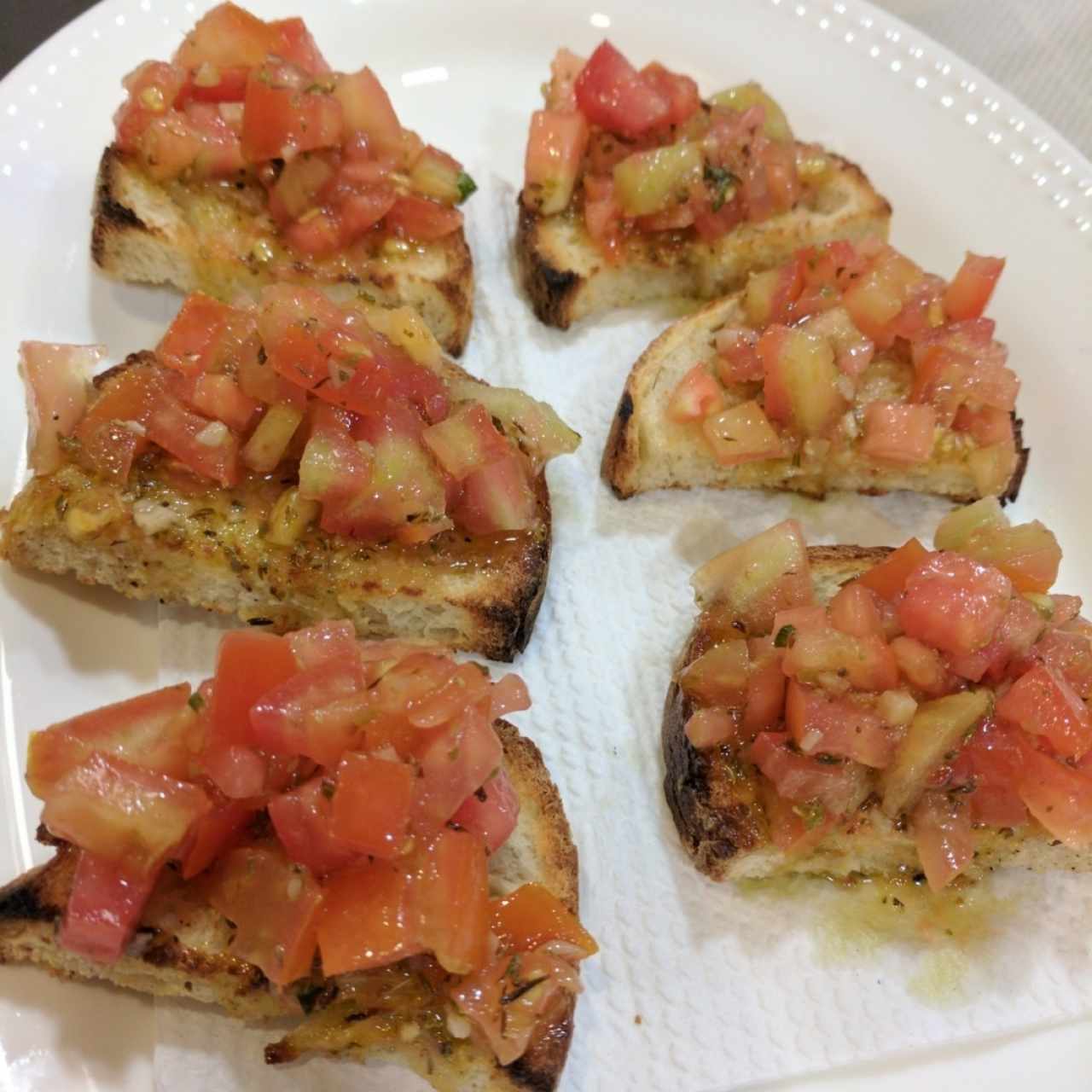 Entradas - Bruschetta al pomodoro