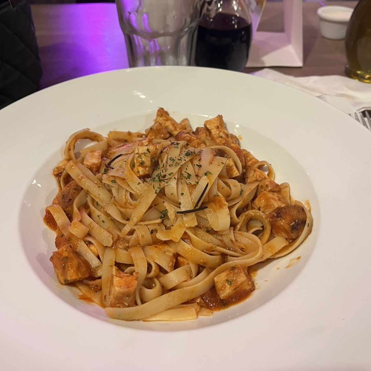 Pasta a la pomodoro con pollo