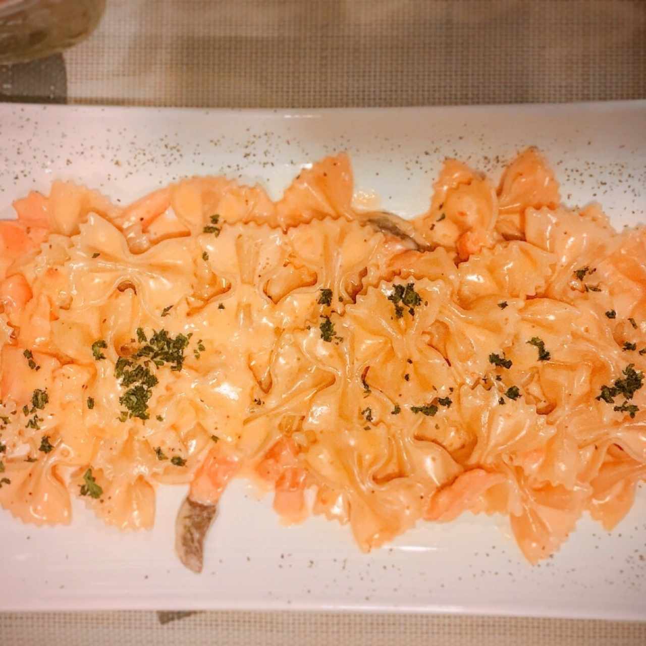 Farfalle al salmone