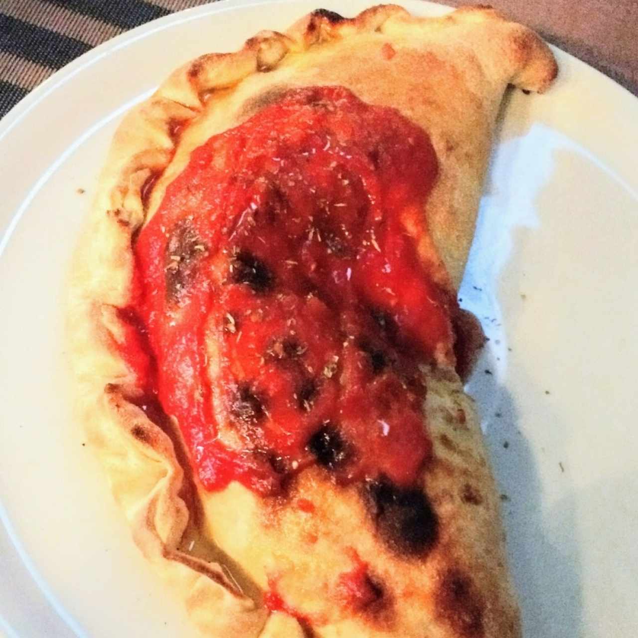 Pizzas Clásicas - Calzone