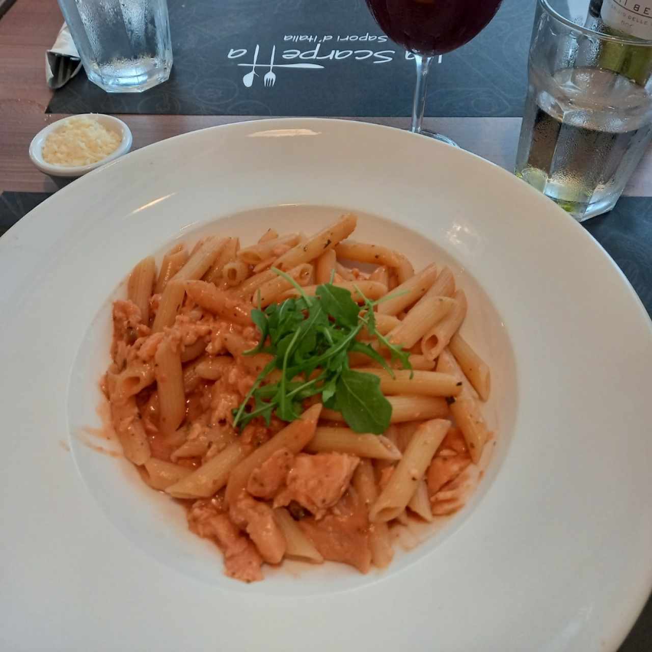 penne vodka e salmone