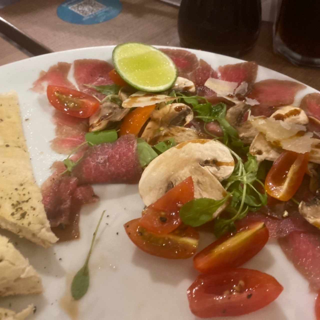 Carpaccio de res