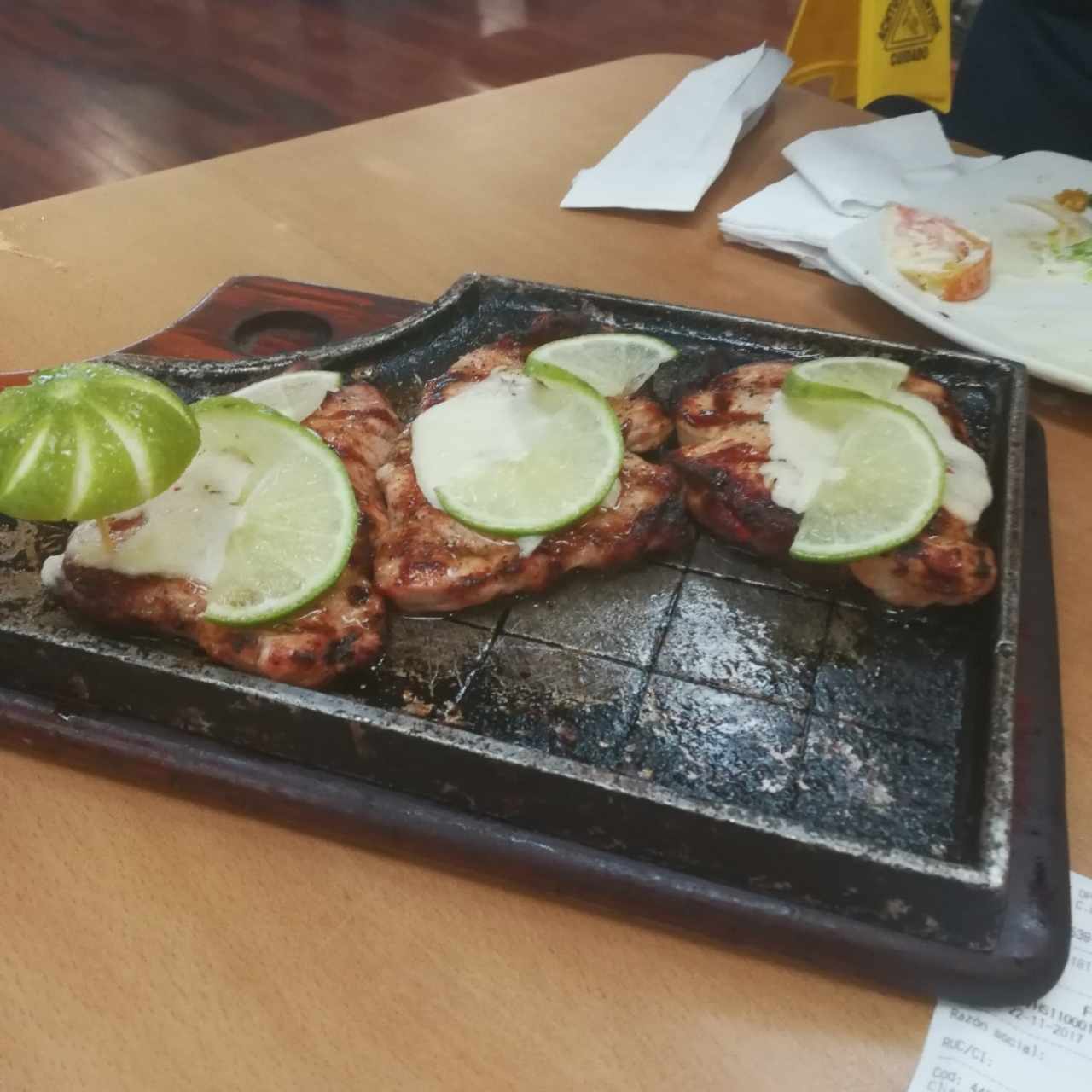 medallones de puerco en limón 