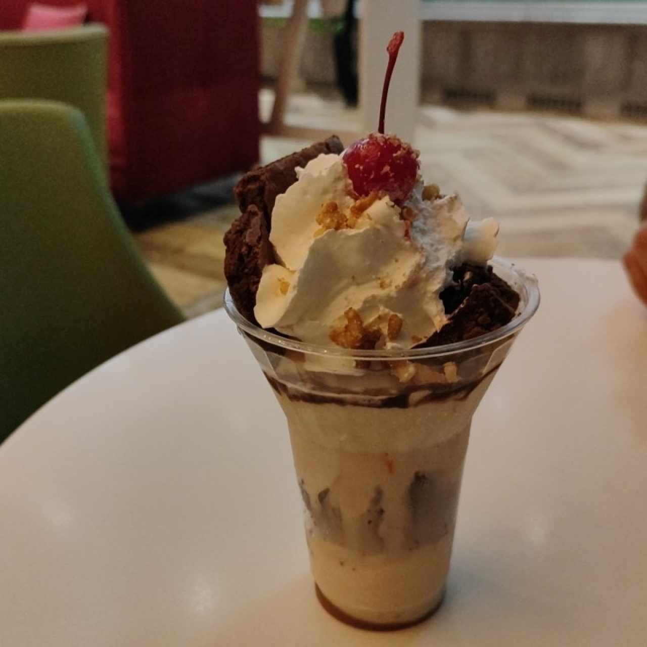 Sundae - Charlie Brownie