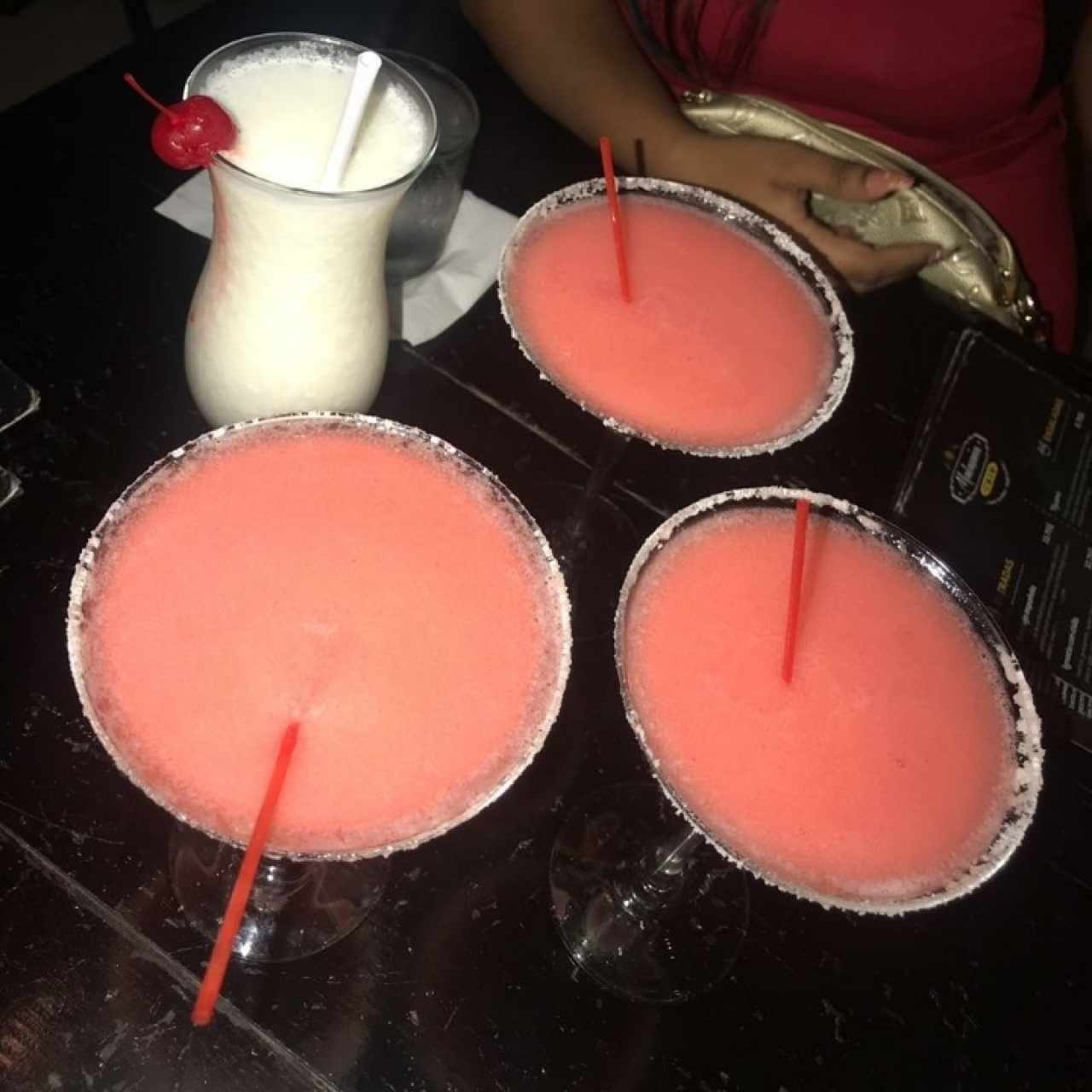 margaritas y piña colada