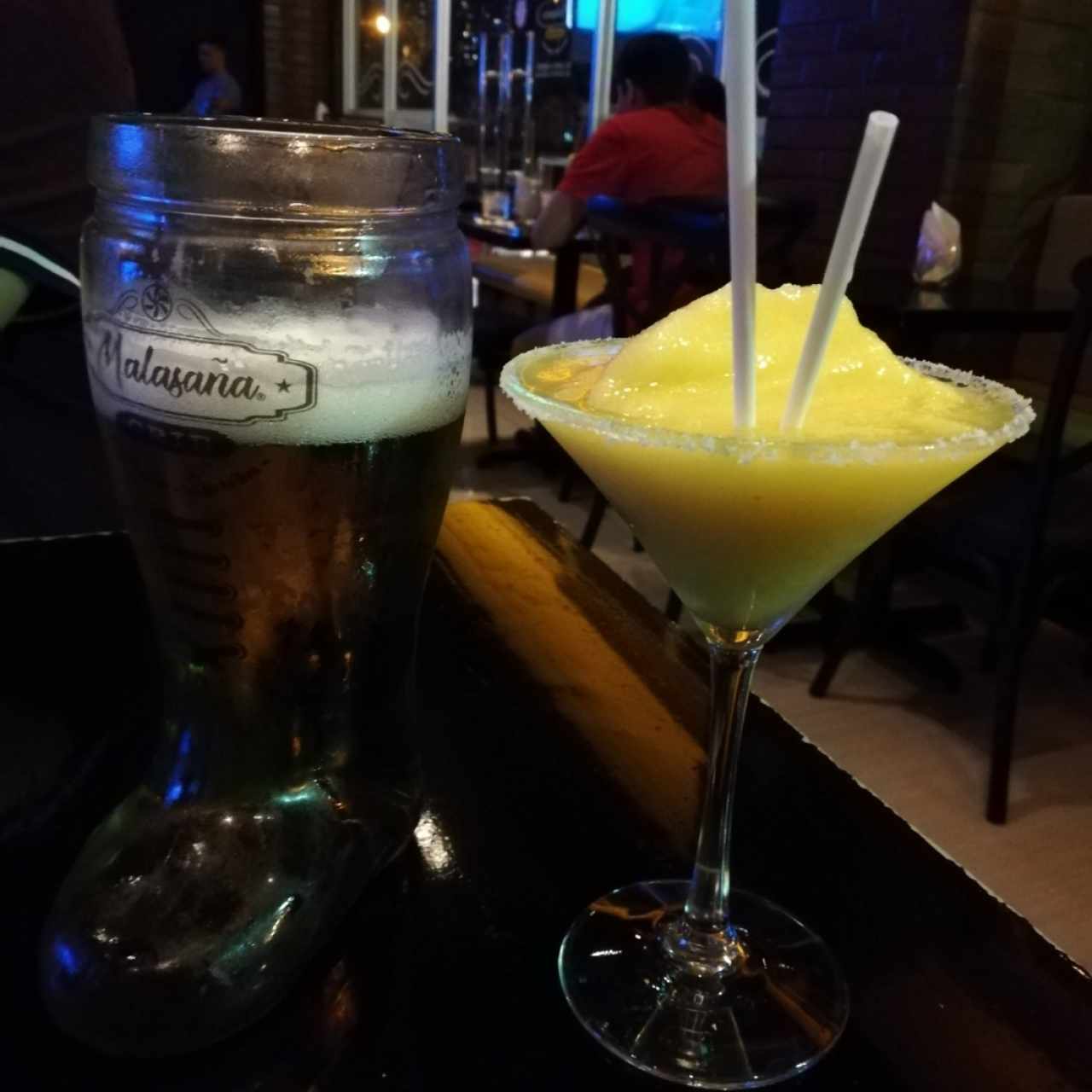 cerveza y margarita de maracuya