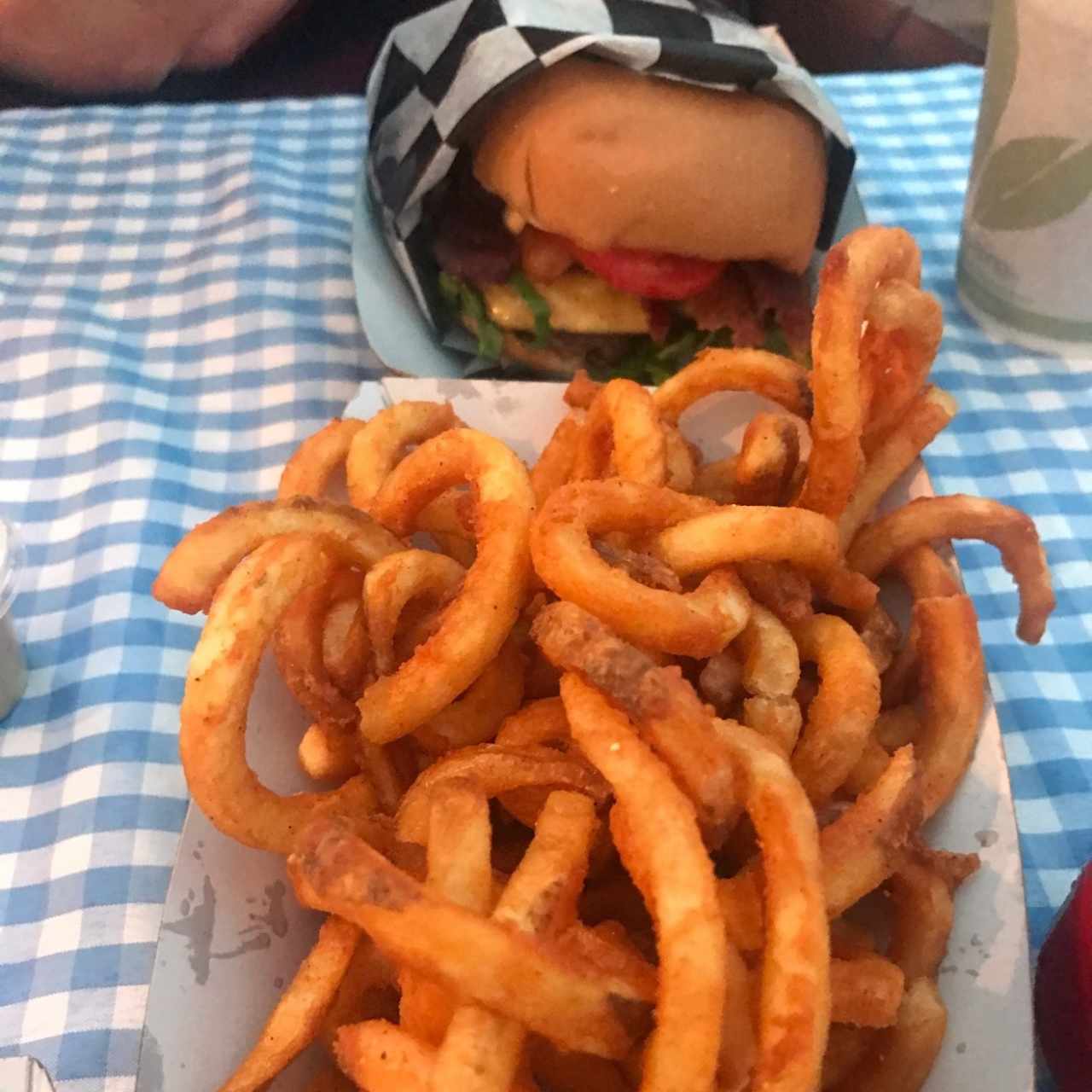 curly fries