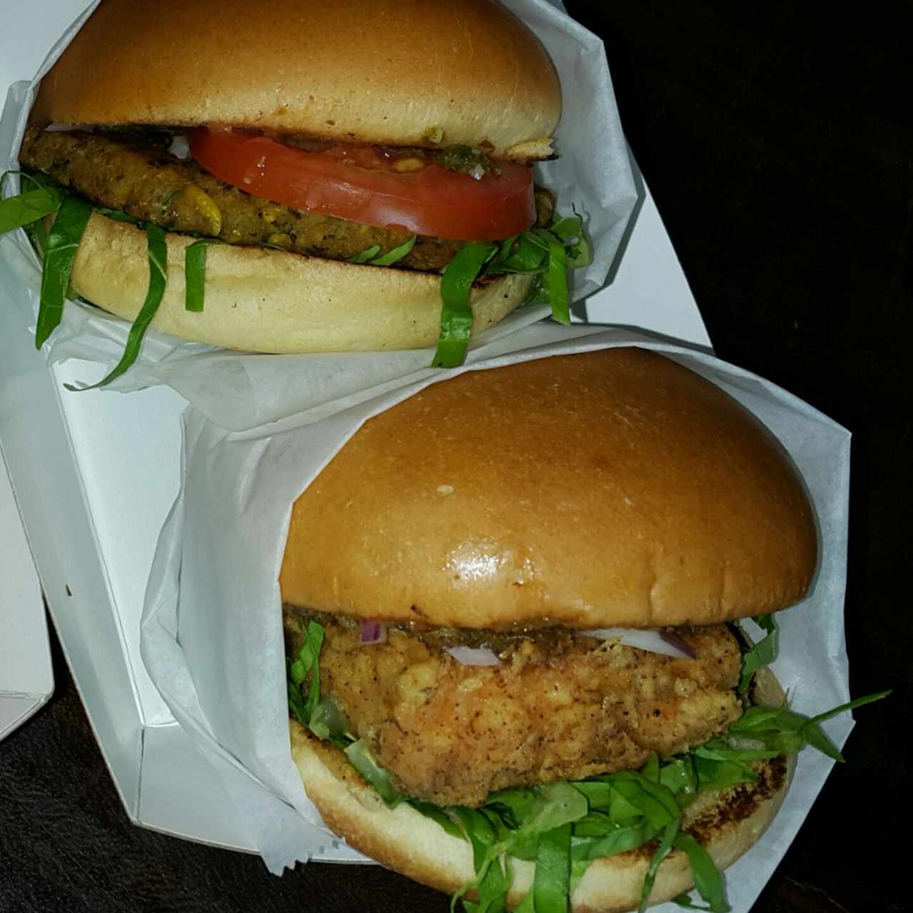 Hamburguesa Vegana y Pollo Vegano