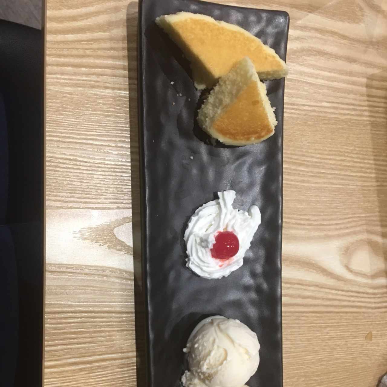 cheescake con helado de vainilla