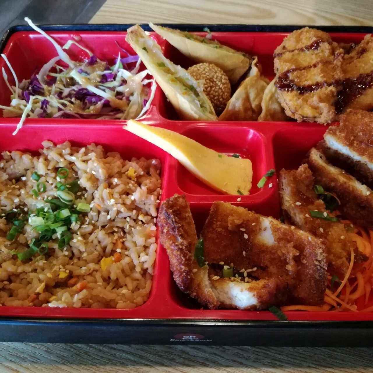 bento box de yakimeshi