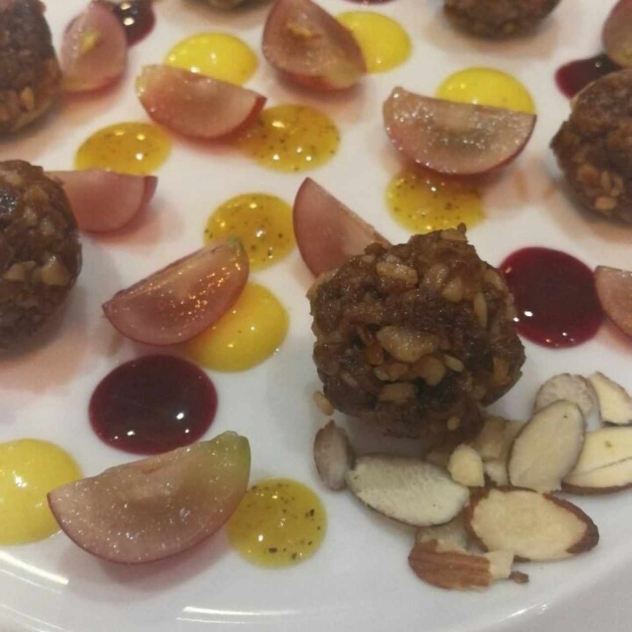 Postre - trufas con nueces y frutas