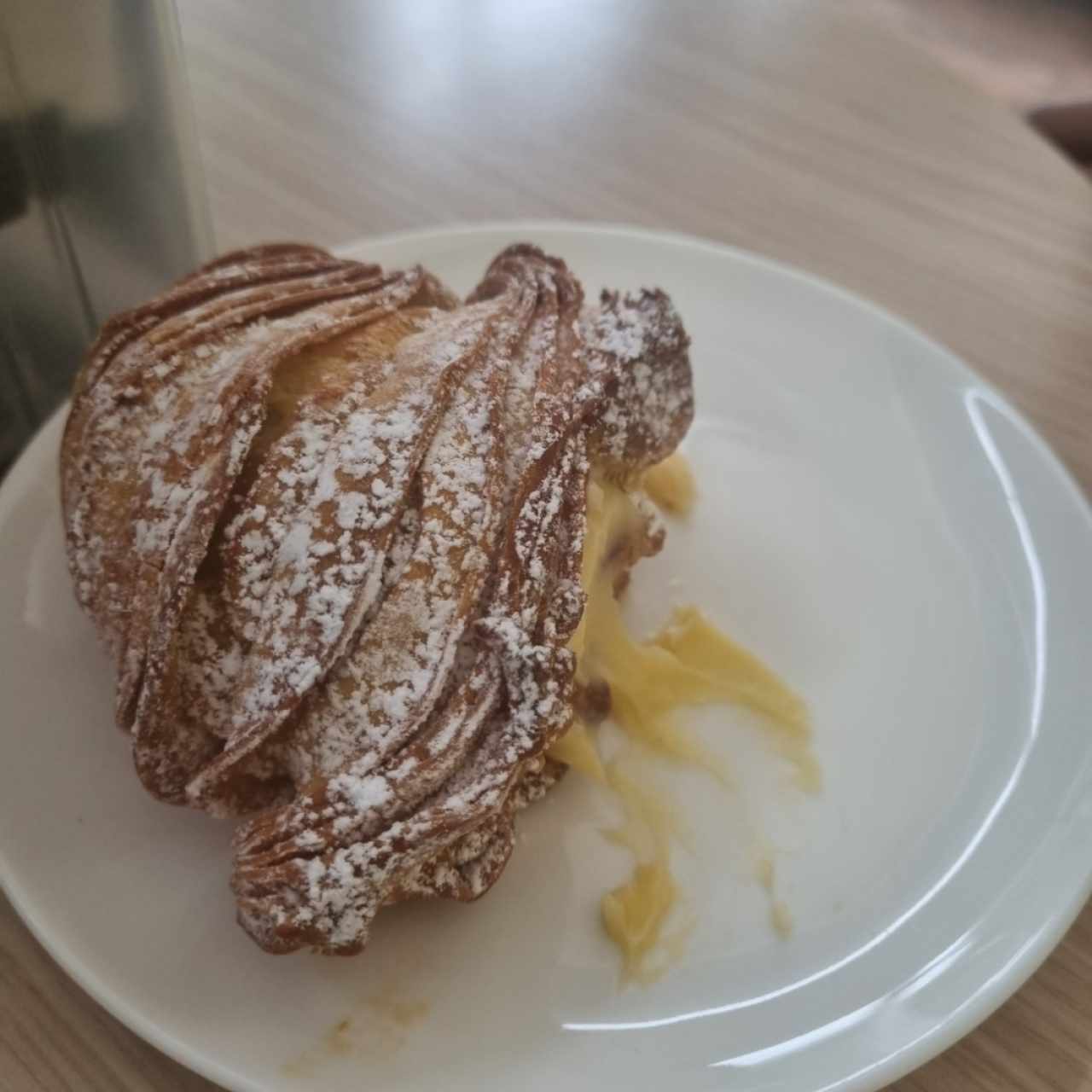 Cola de Langosta con Crema Pastelera