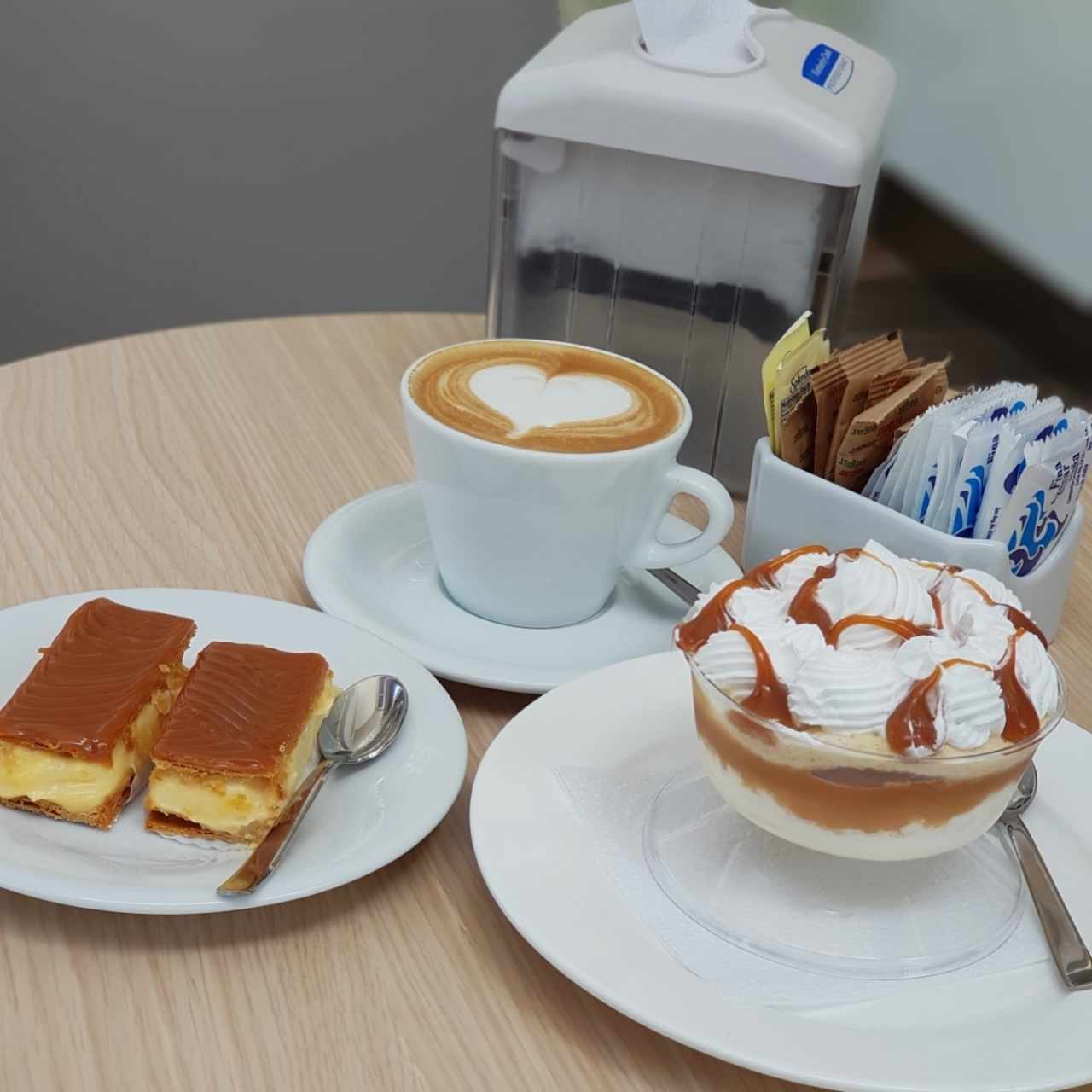 Tres leche, Mil Hojas y Cappuccino