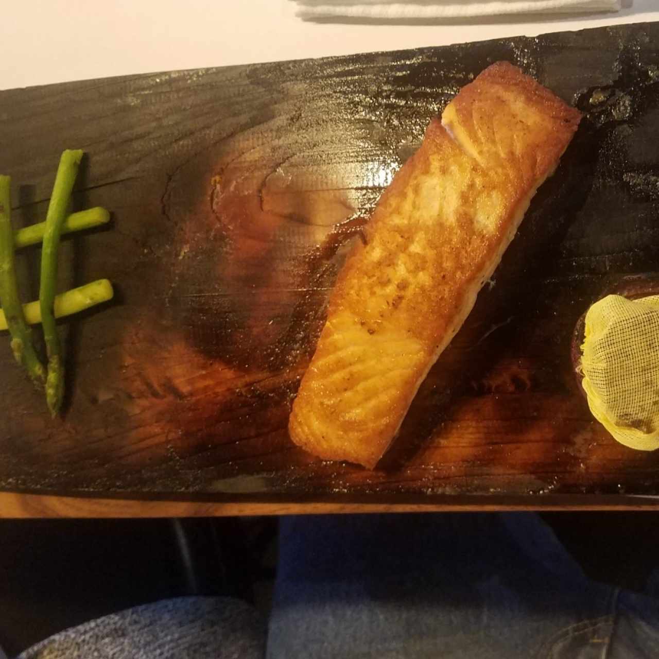 CEDAR SALMON PLANK