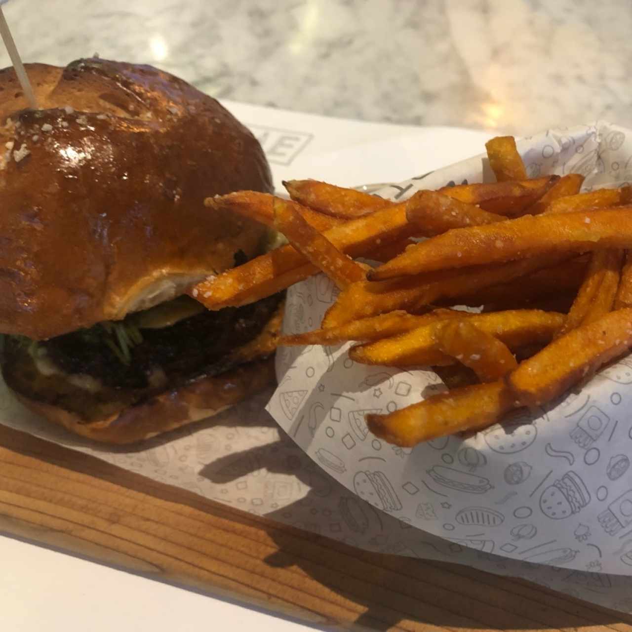 La Amazónica - Burger Week