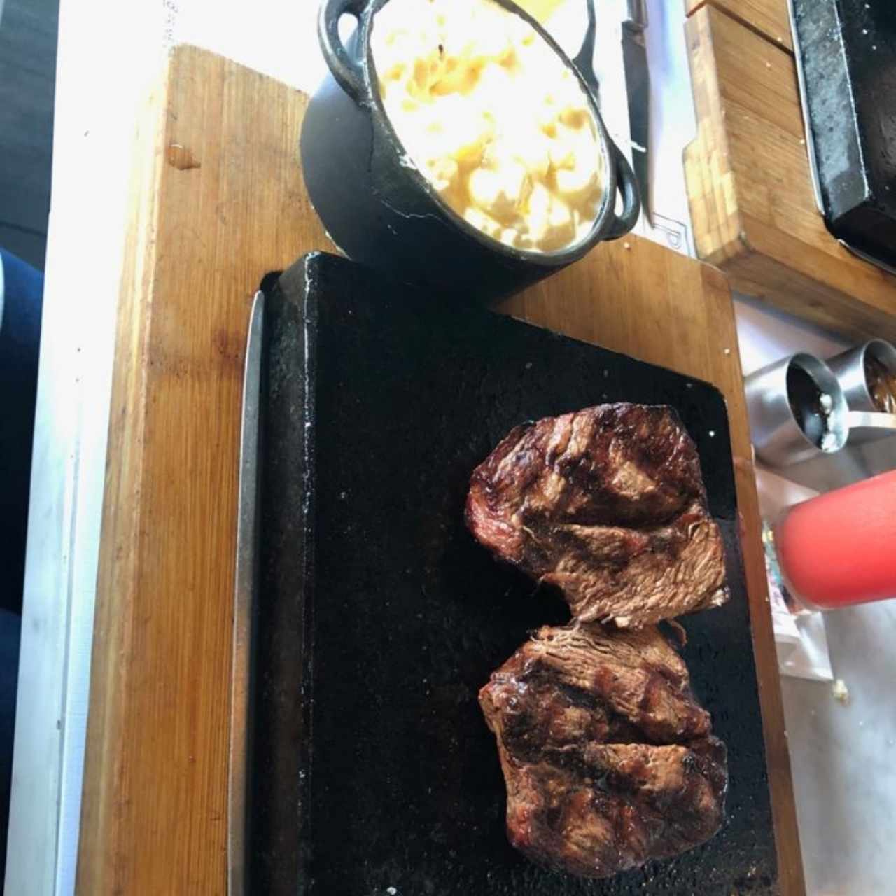 WOODFIRED GRILL - PREMIUM STEAK 8 OZ