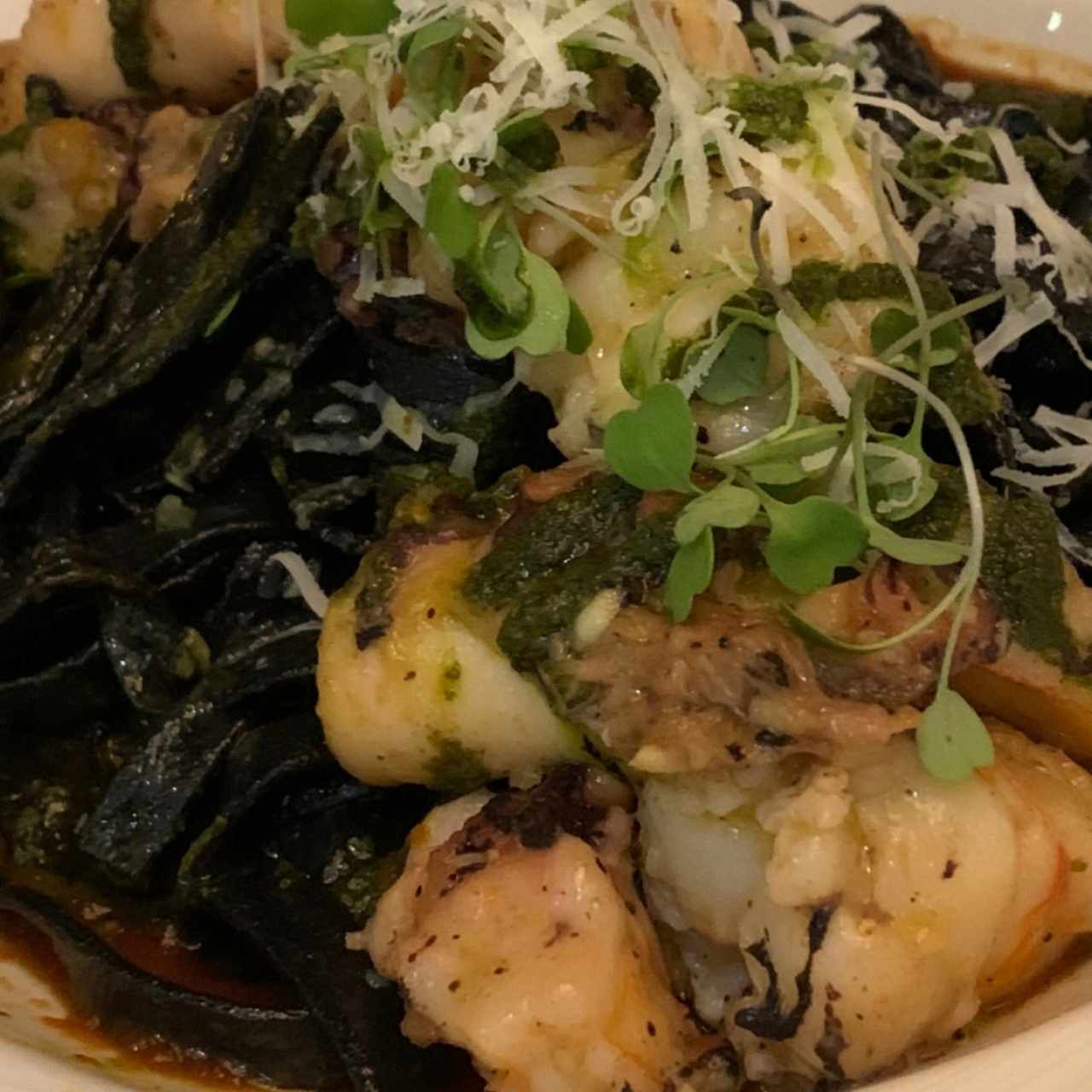 BLACK FETUCCINI PESCATORE