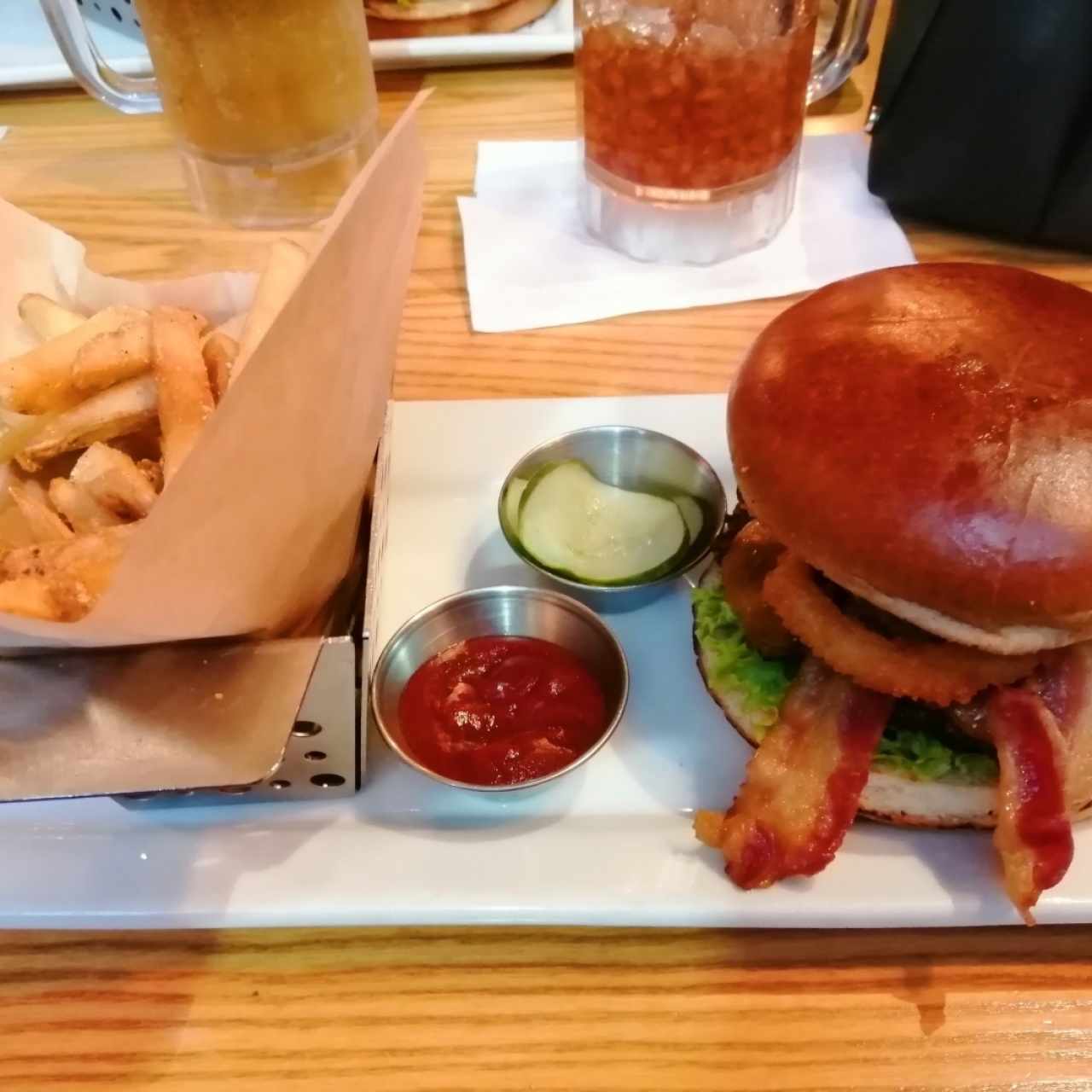 Smoke House Burger