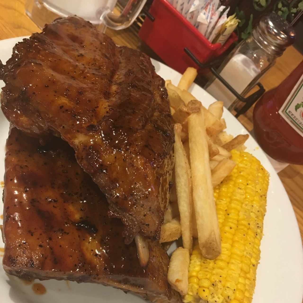 Ribs con salsa honey chipotle