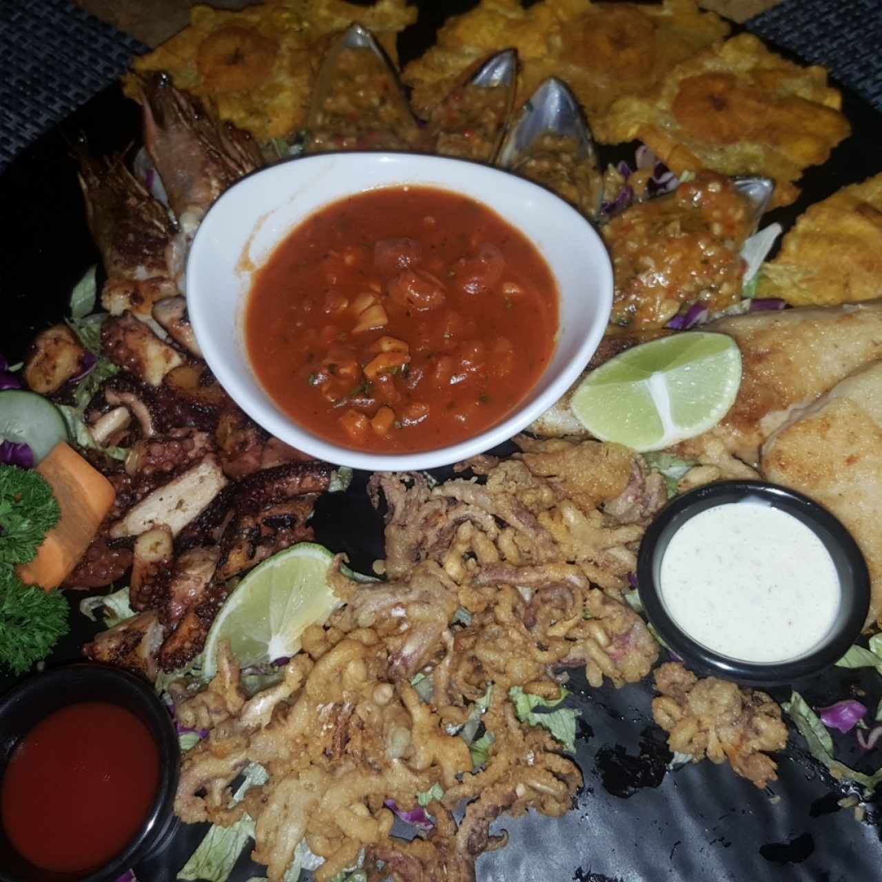 parrillada mixta de mariscos