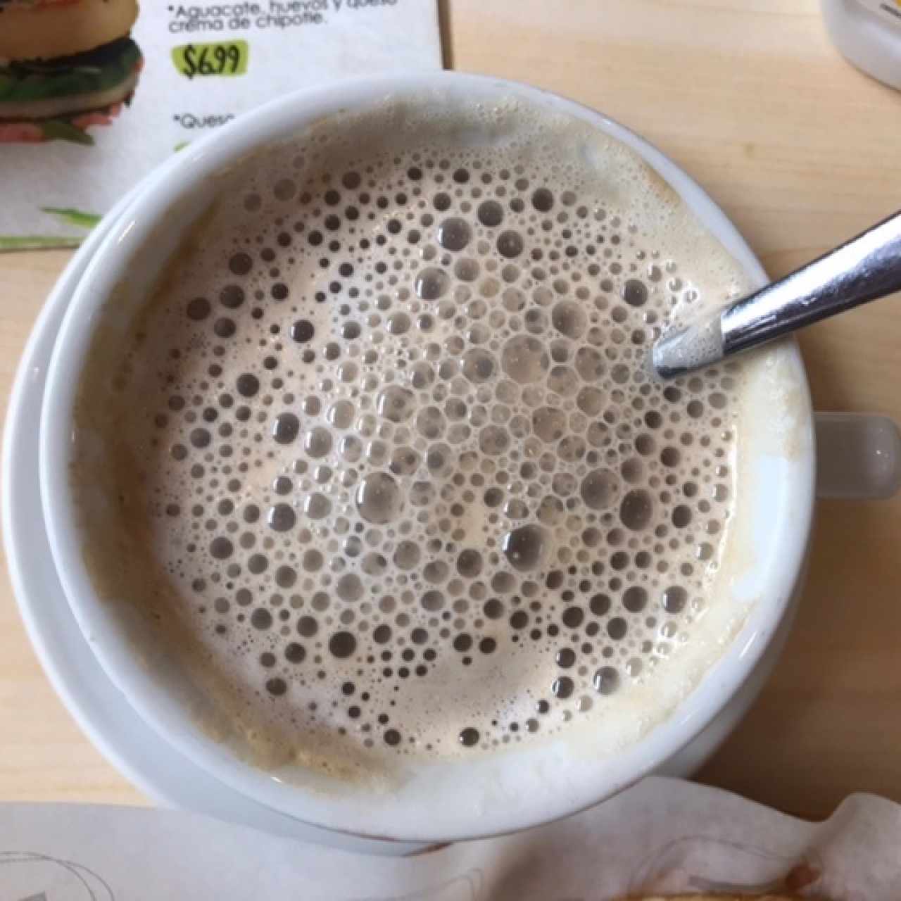 Capuccino con leche de almendras.