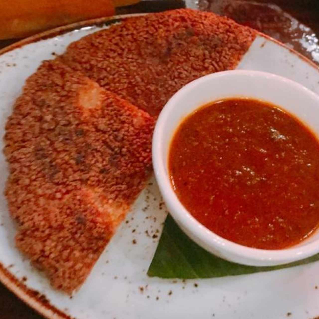 Concolón con salsa de tomate