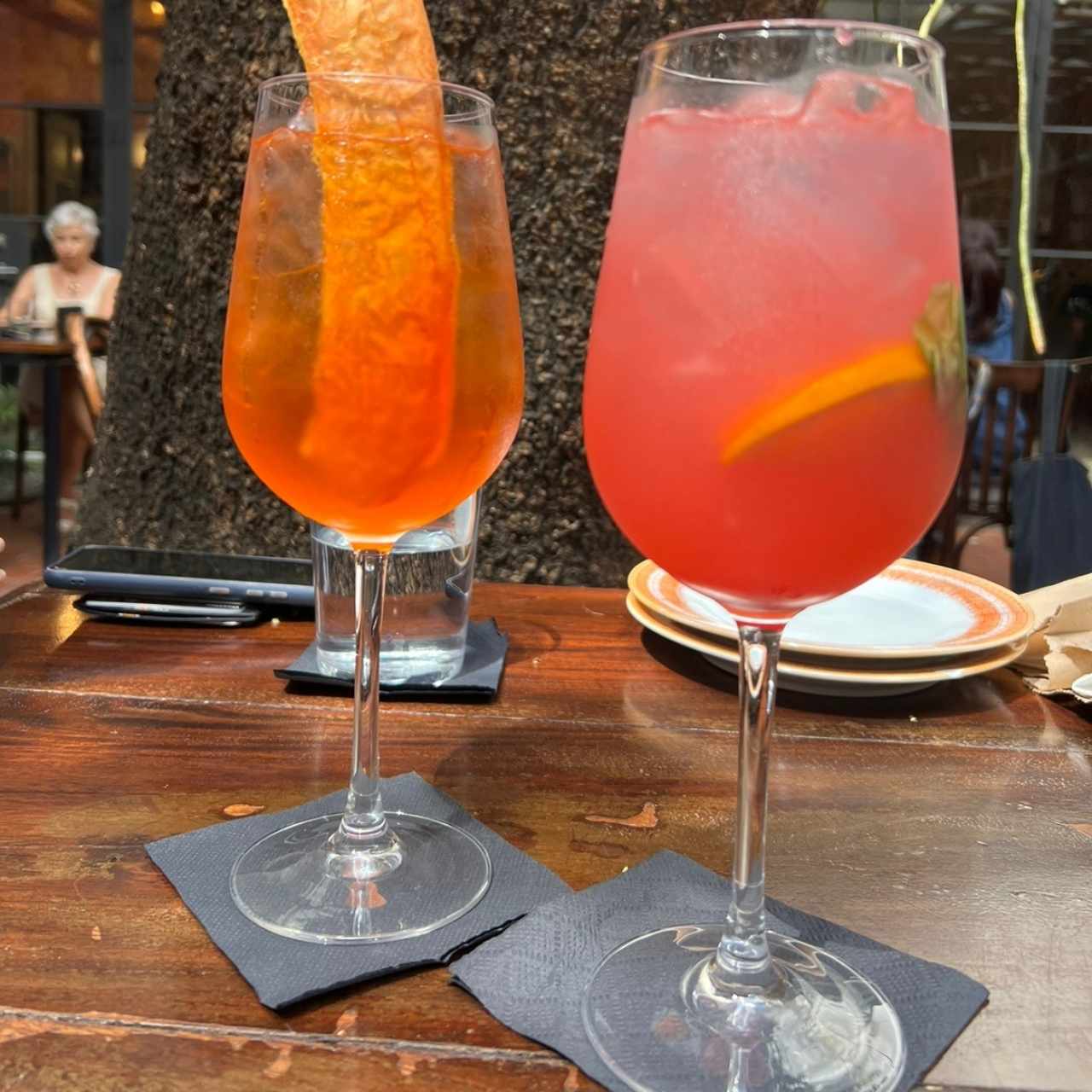 Aperol Nomada y Gin-Kerry