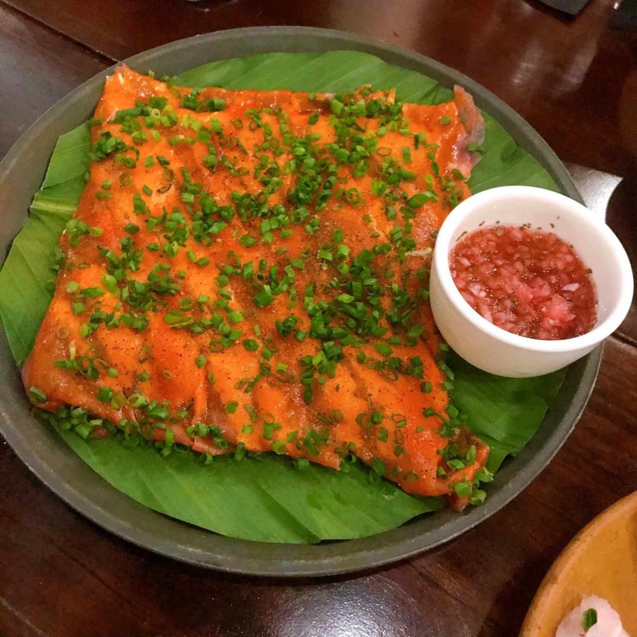 yuca tostada de carpaccio de atun