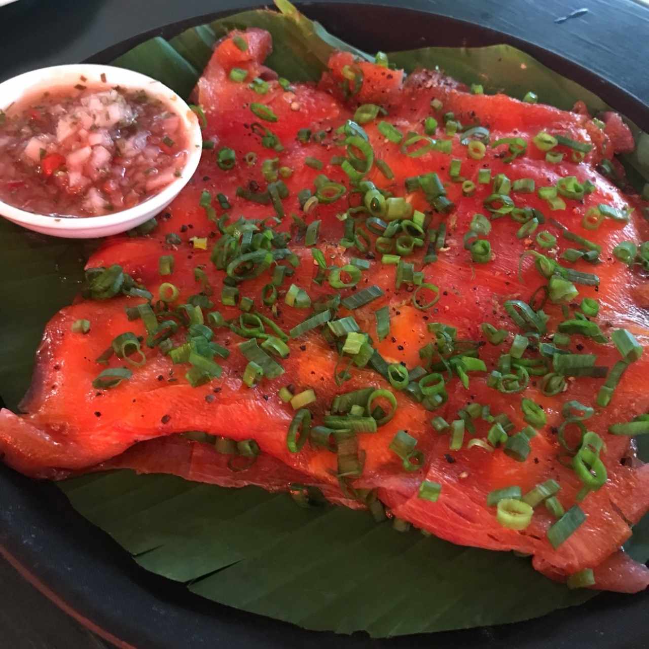 Carpaccio de pesca del día