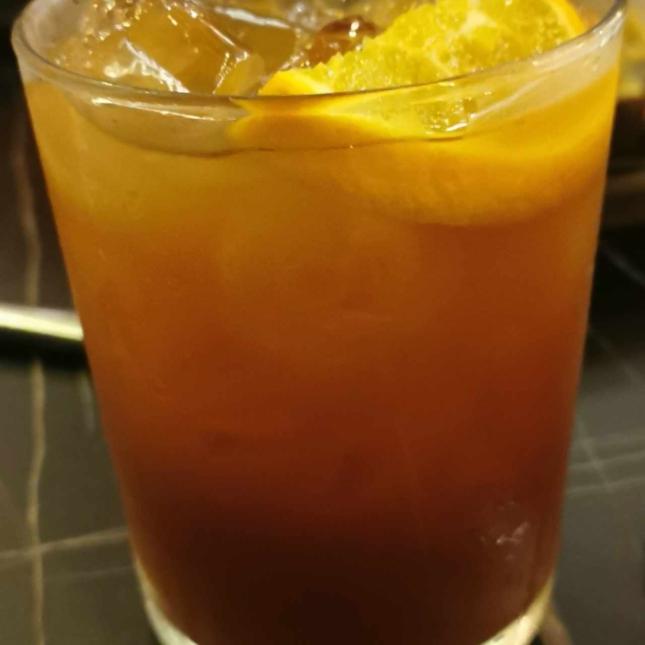 Tepache (Tamarindo, piña, especie) 