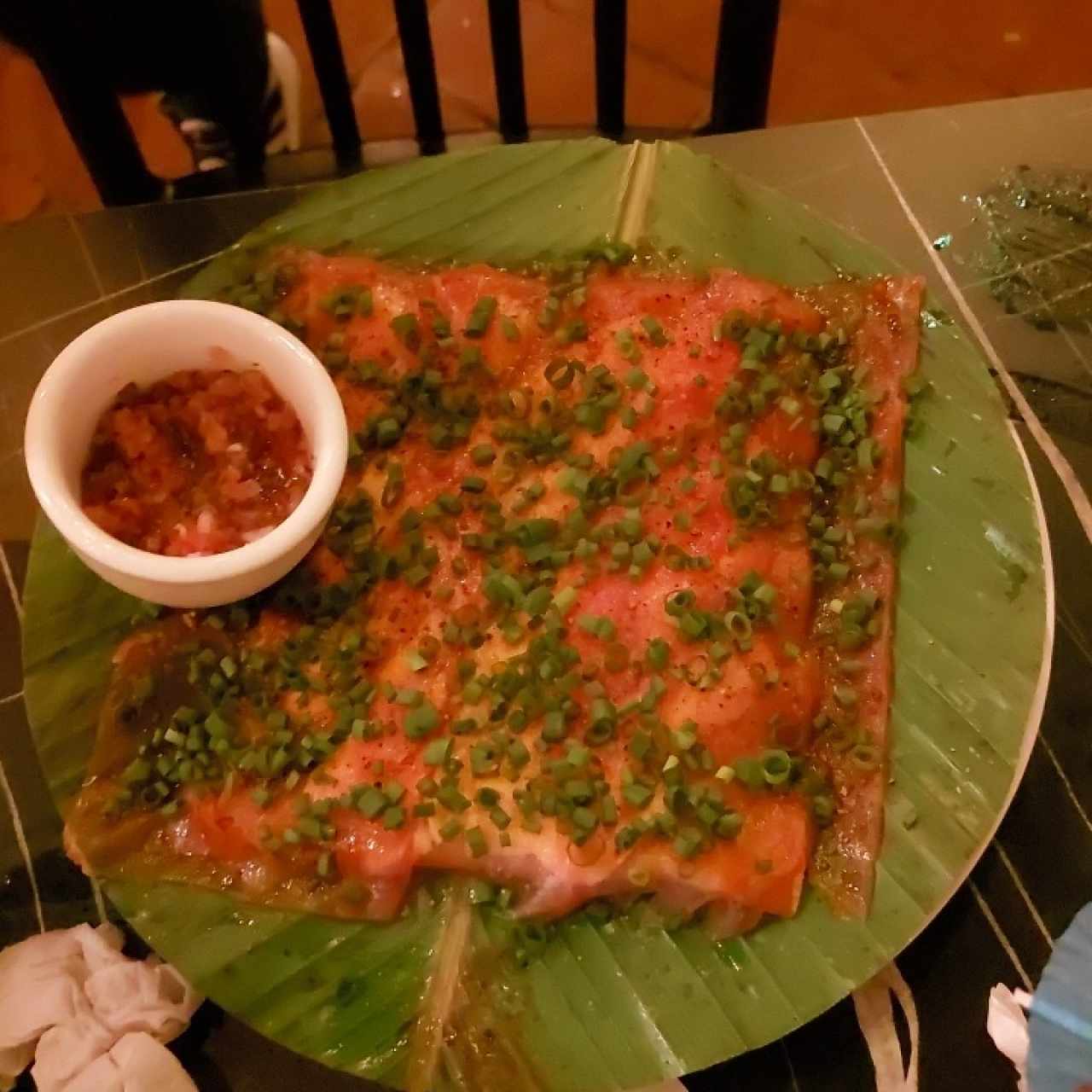 Yuca  con carpaccio de atun
