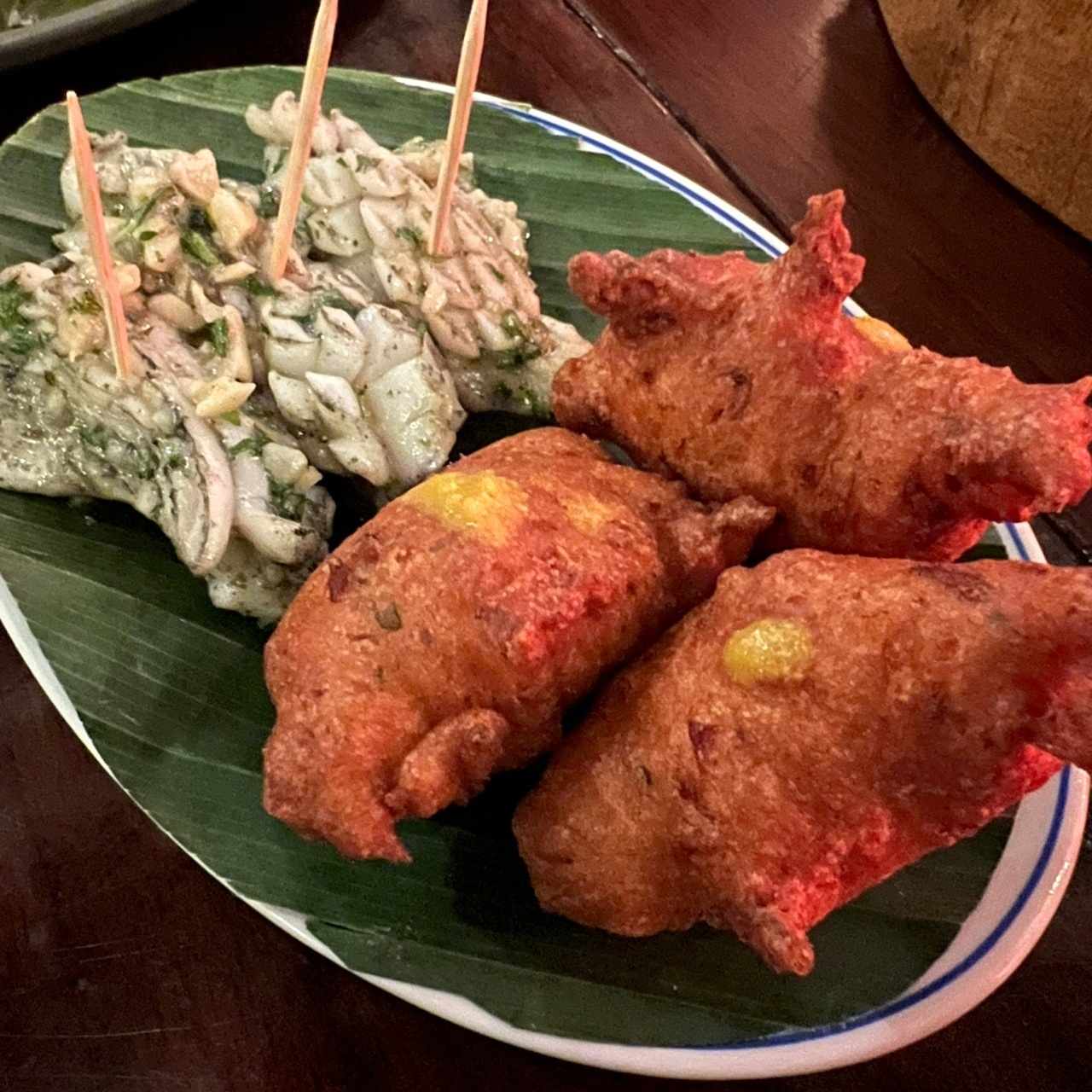 Torrejitas de Pescado con Calamar al ajillo