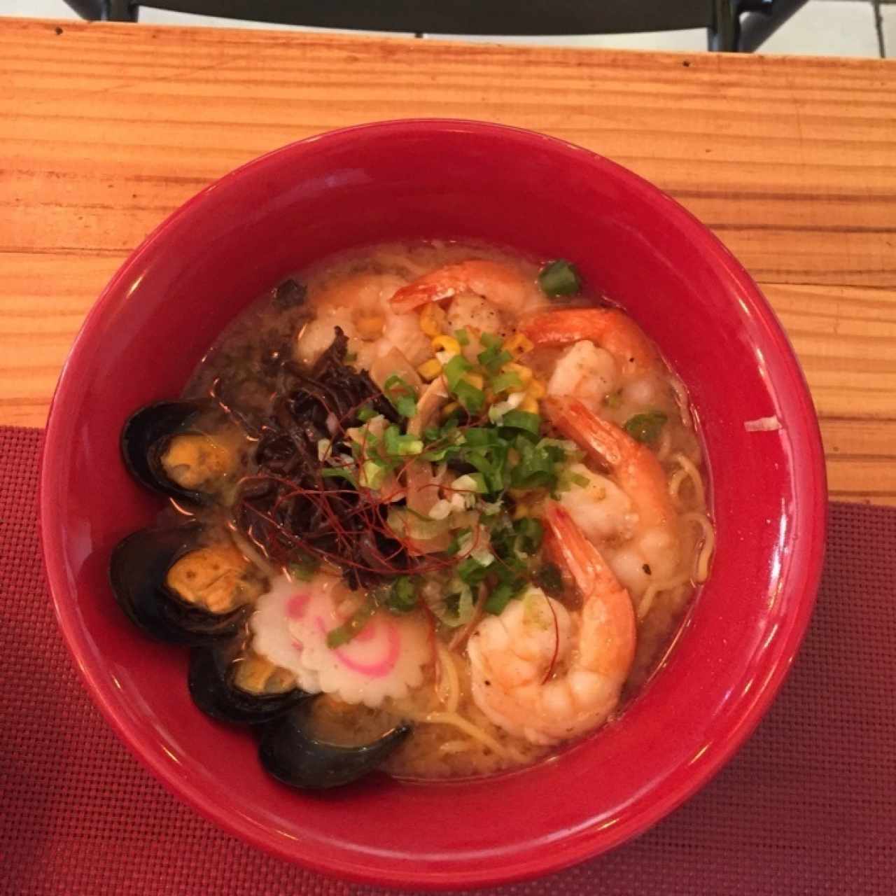 Sopa Ramen de mariscos 